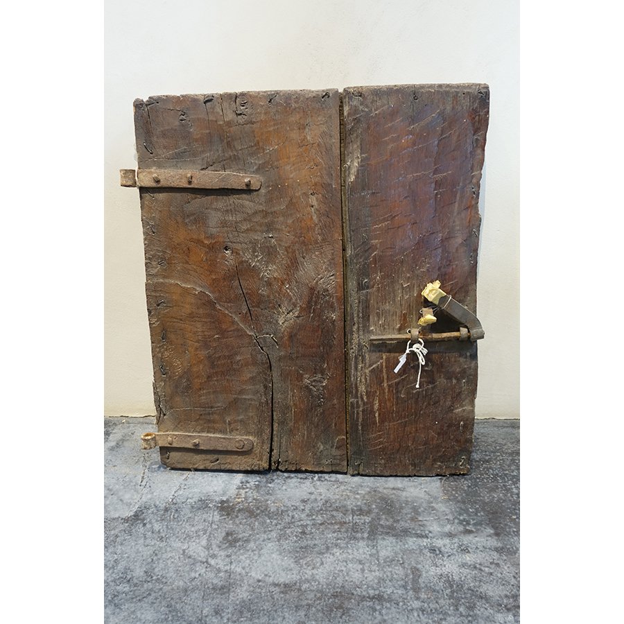 ANTIQUE DOOR