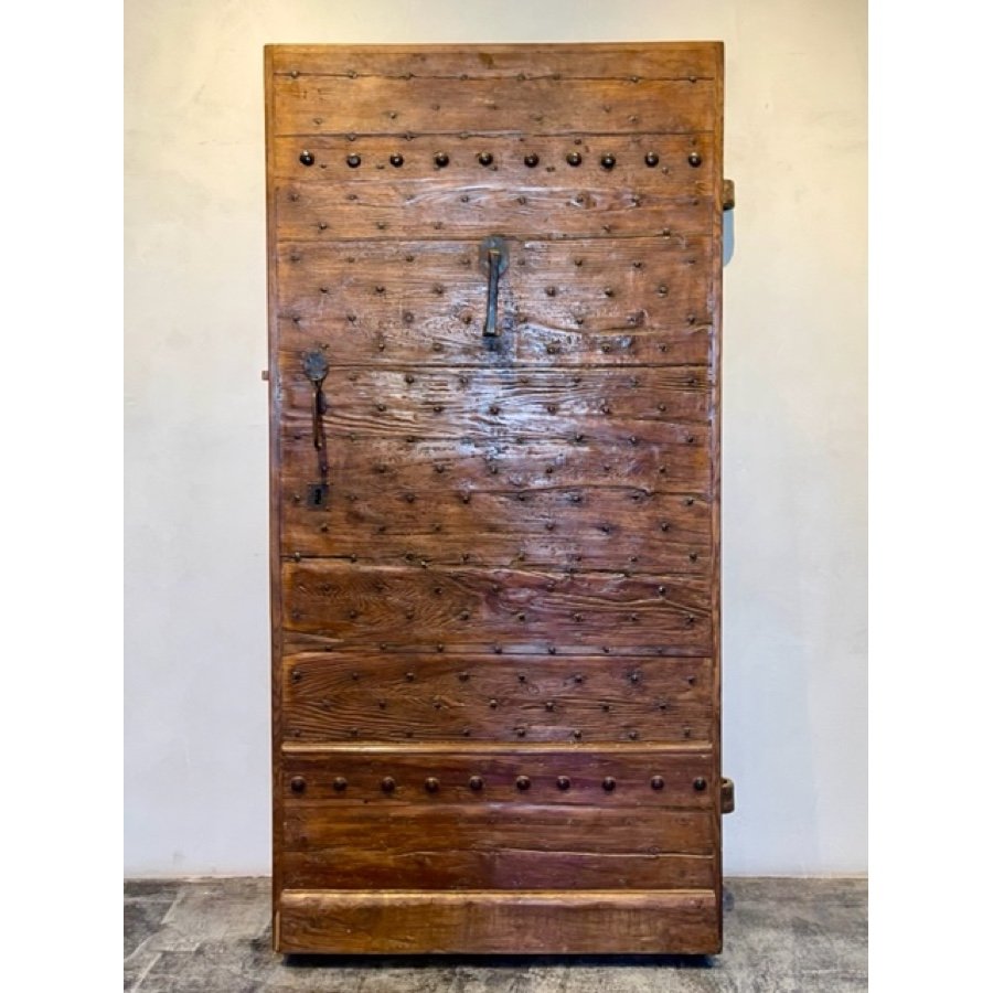 17TH C. DOOR