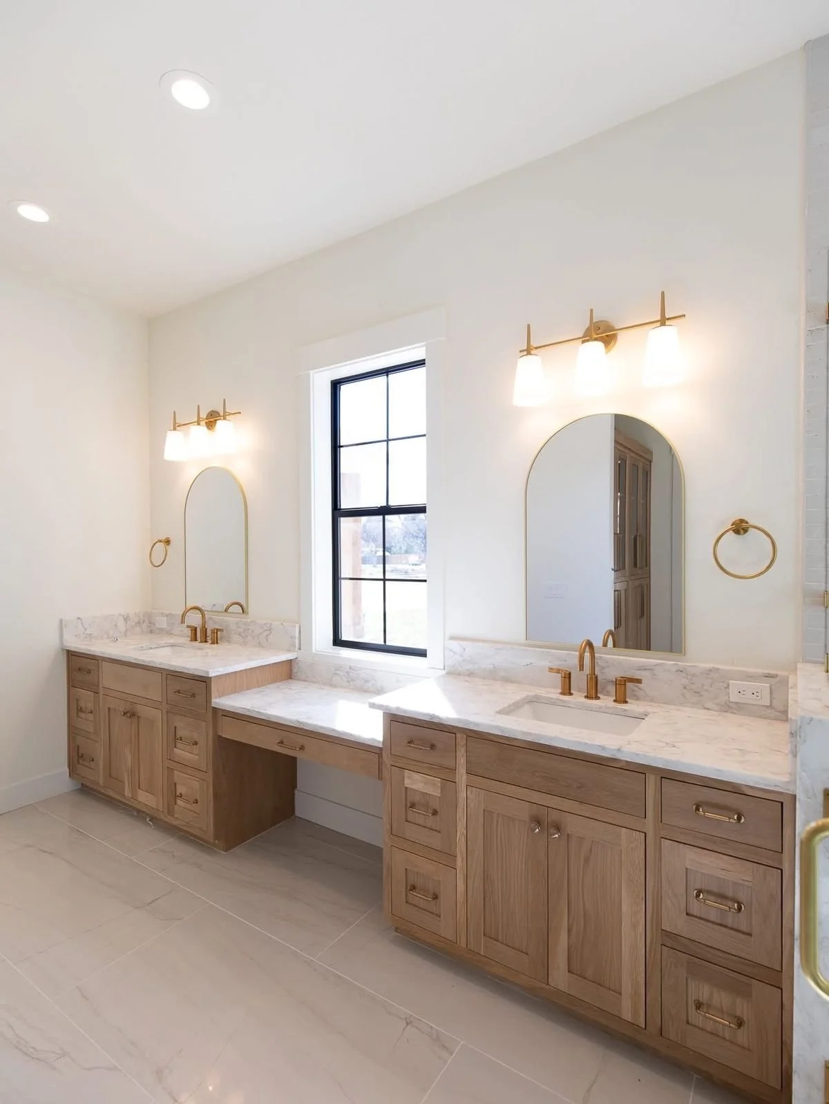 Double Vanity Bathroom.jpg