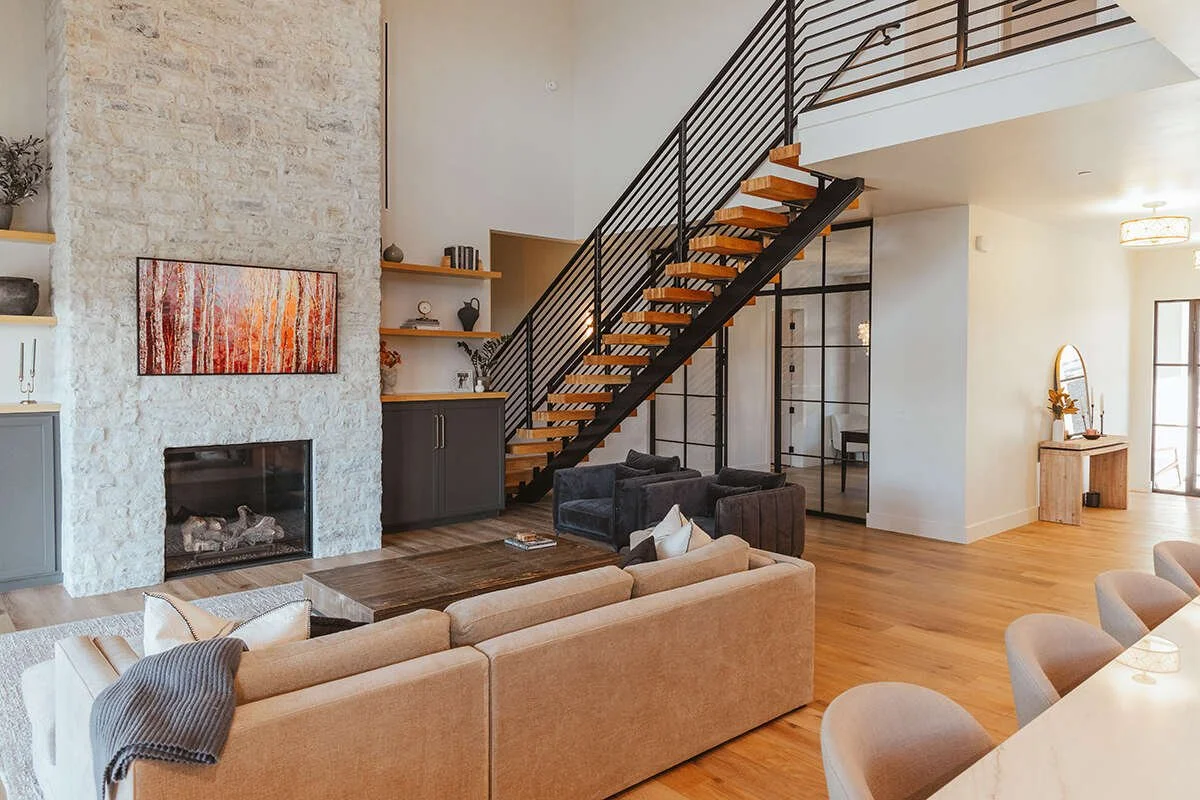 Barndo Living Room #2.jpg