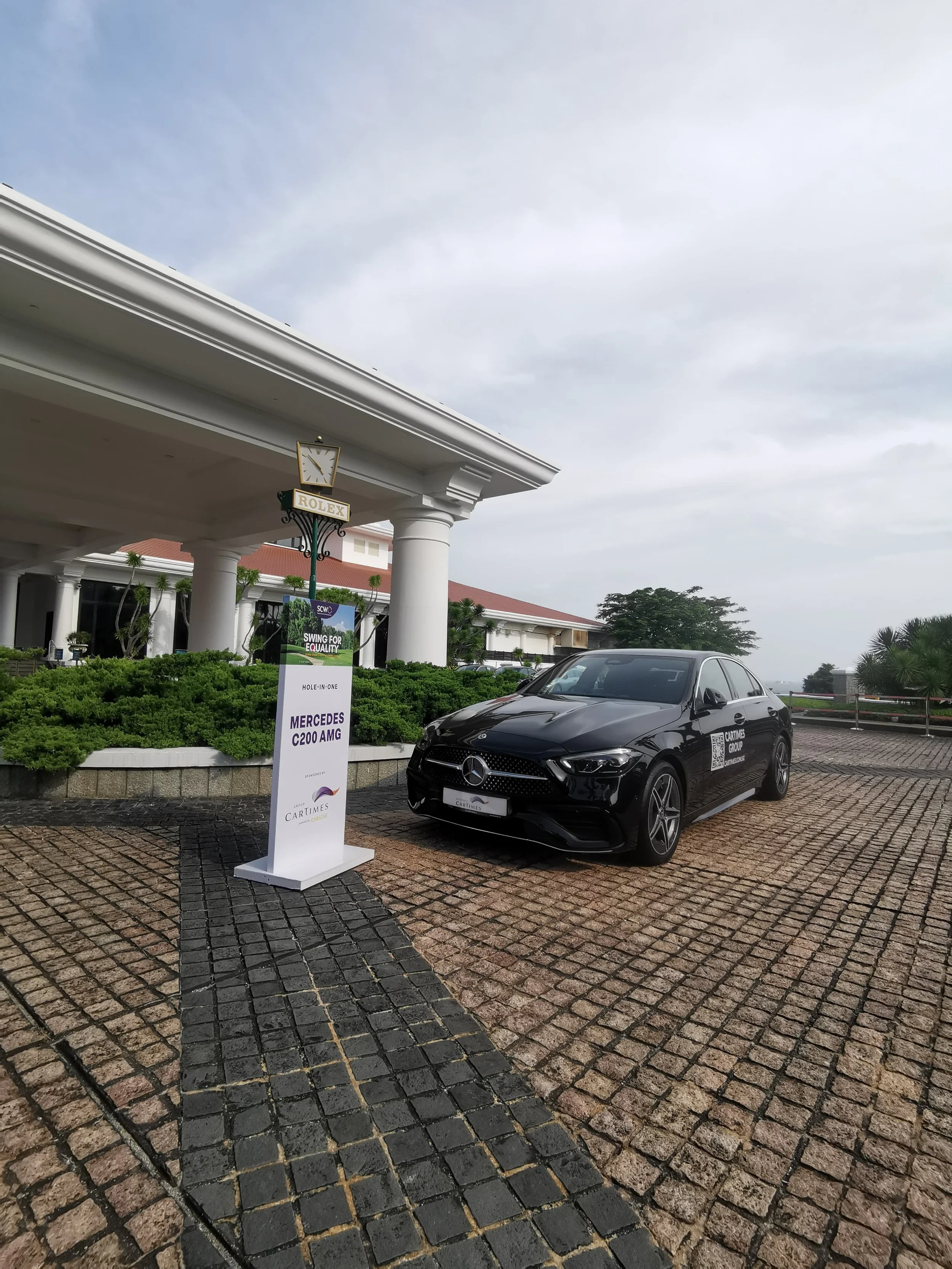 Hole in One Car.jpeg