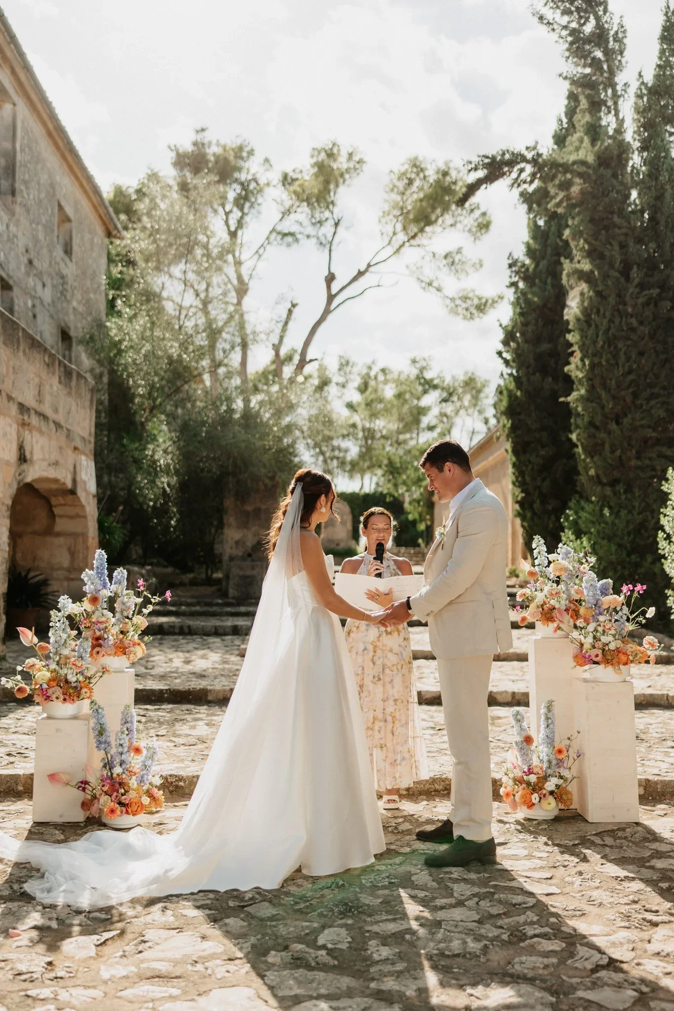 UK vs Destination Luxury Weddings: Which Is Right for You?