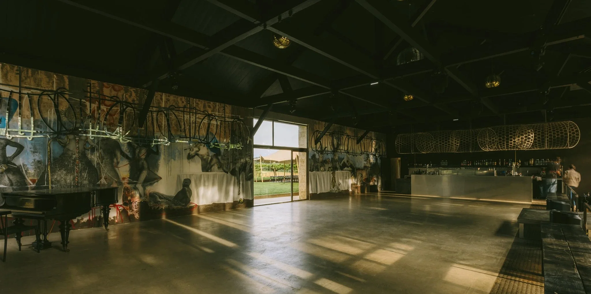 chateau-engalin-the-gallery-hero.webp