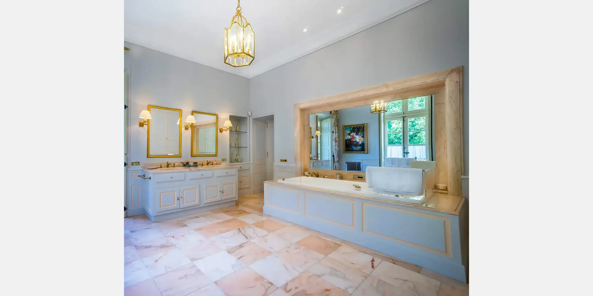 11-chateau-de-tourreau-wedding-provence-luxury.webp