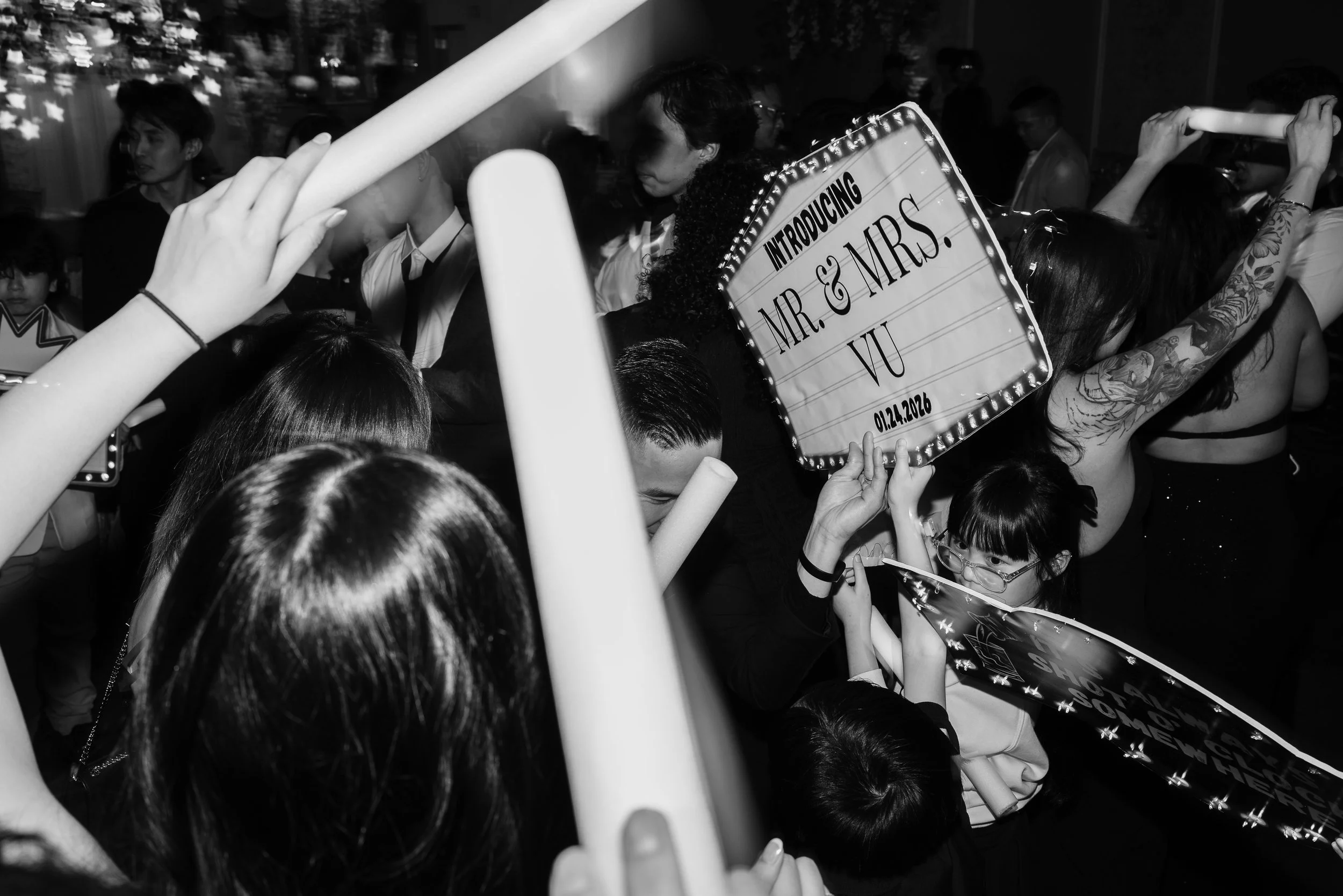 Crowd Dancing During Wedding Reception_Black and White Photo_Philadelphia