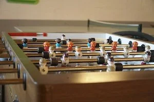 Tischfußball & Tischtennisspielen