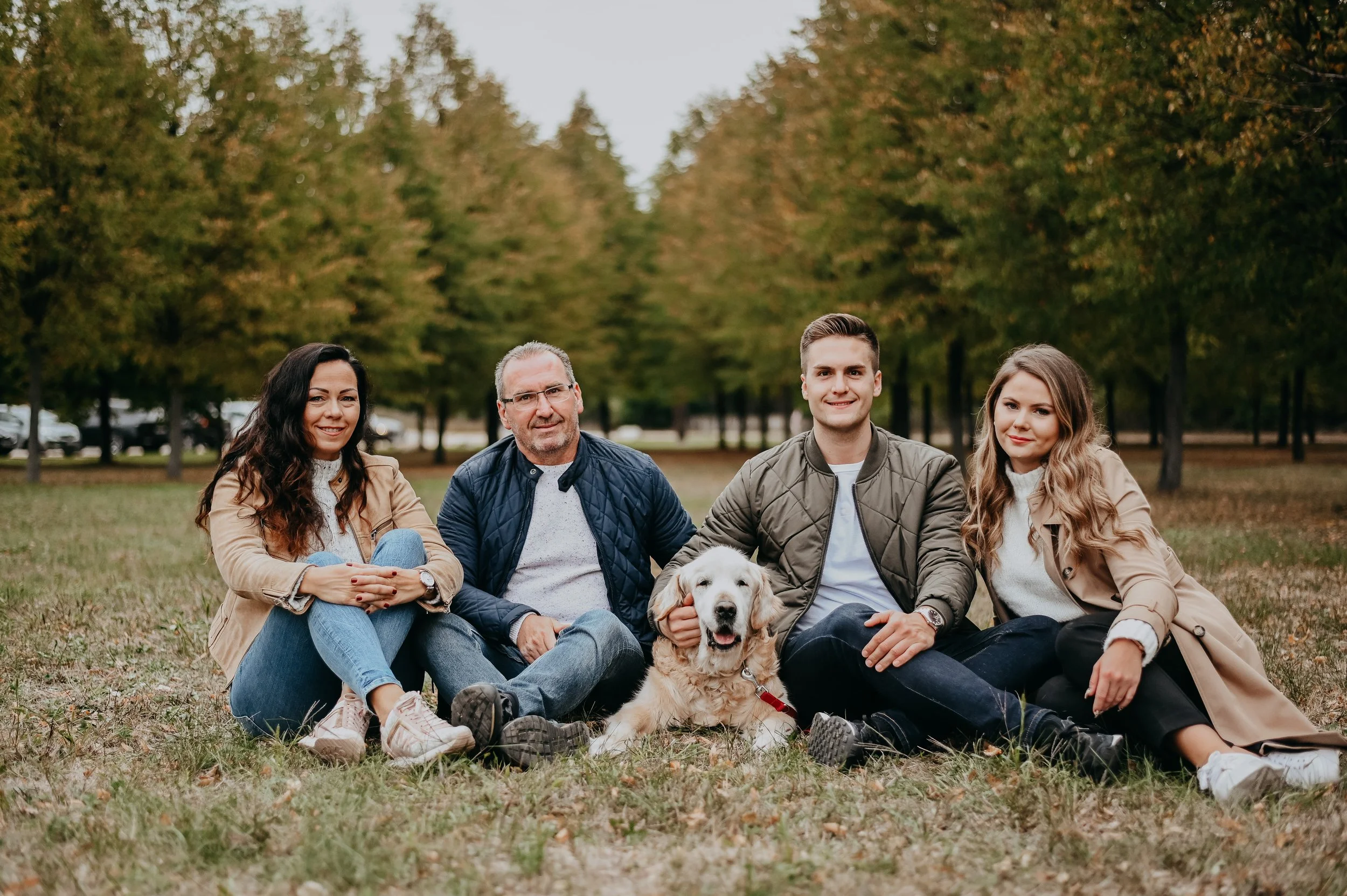 kültéri családi fotózás kutyával