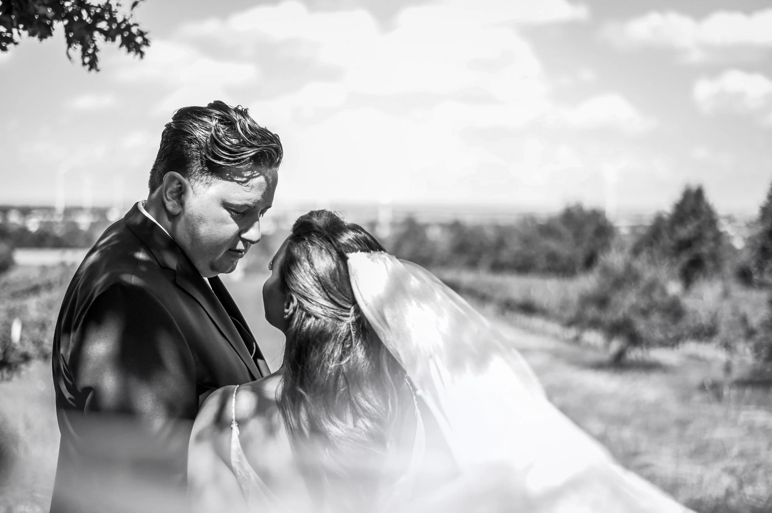 kültéri esküvői kreatív fotózás Sopronkövesd