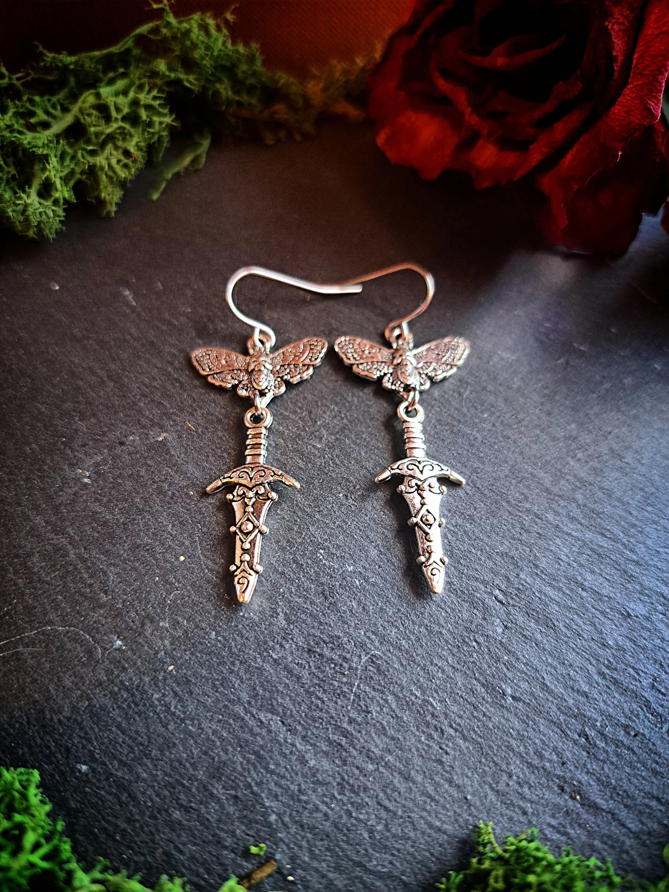 https://i.etsystatic.com/51547513/r/il/fa1353/5920865088/il_fullxfull.5920865088_37u5.jpg