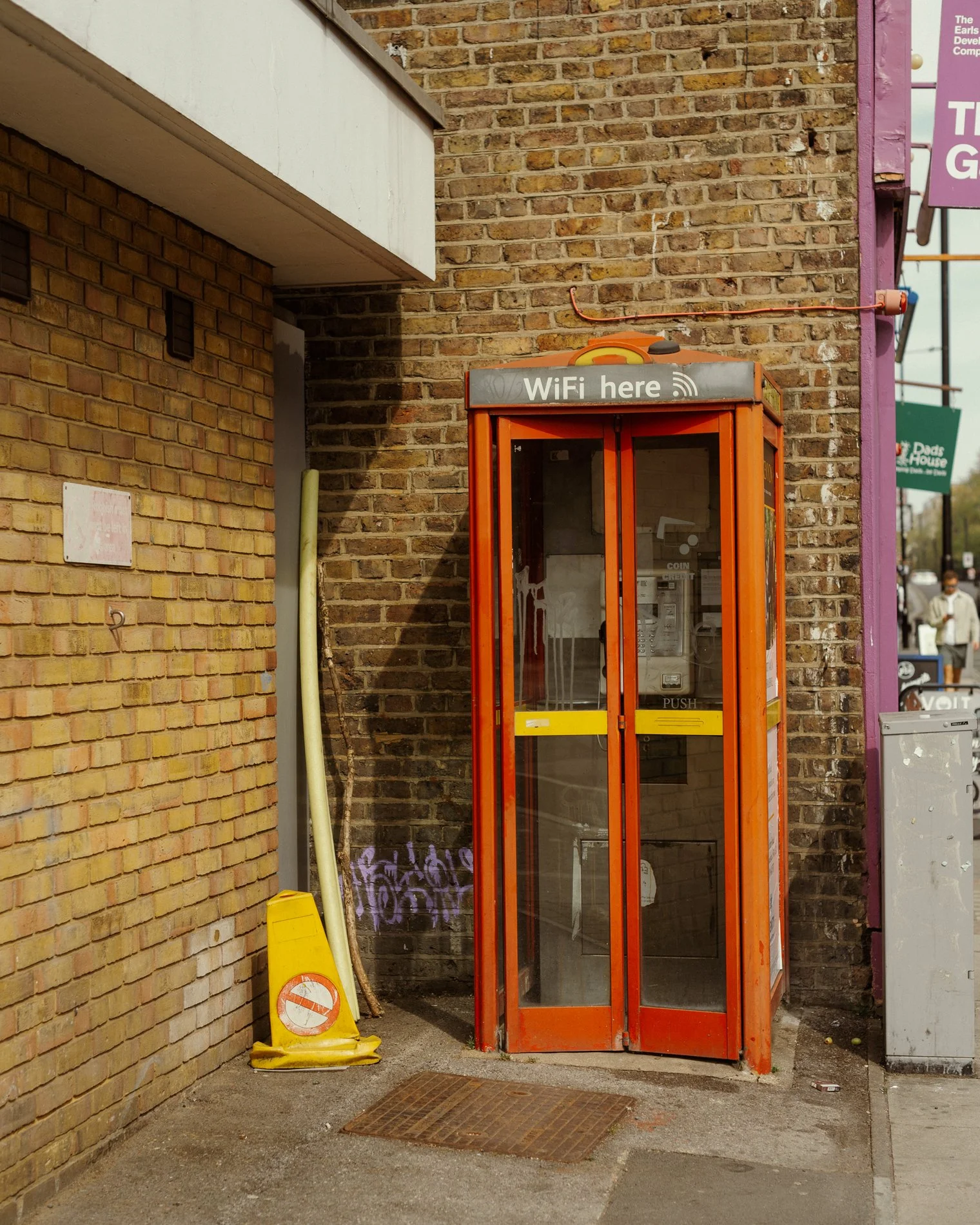 Street-25.04.12-3.jpg
