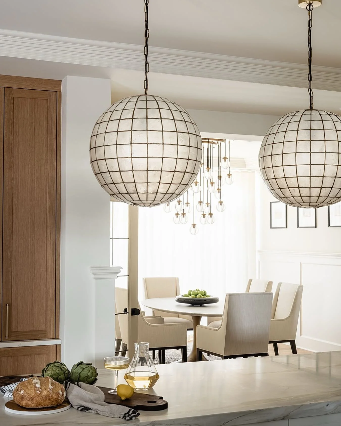 One of my favorite projects to work on. The style, the client the team and location were all so memorable for me.

Interior Design: @nicolehopperinteriors 
Construction: @remontconstruction 
Photo: @_karamercer