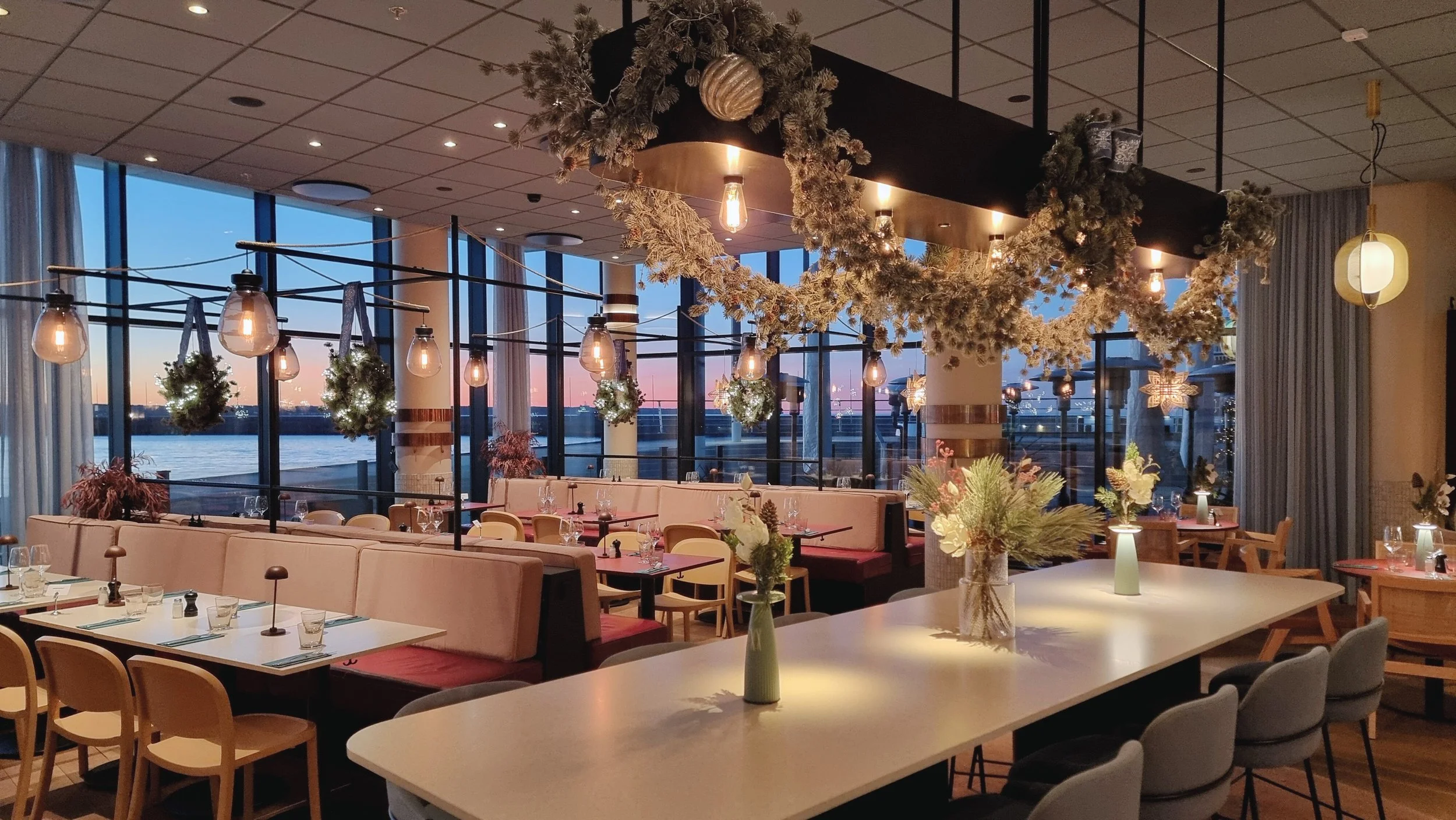 restaurang bar juldekoration