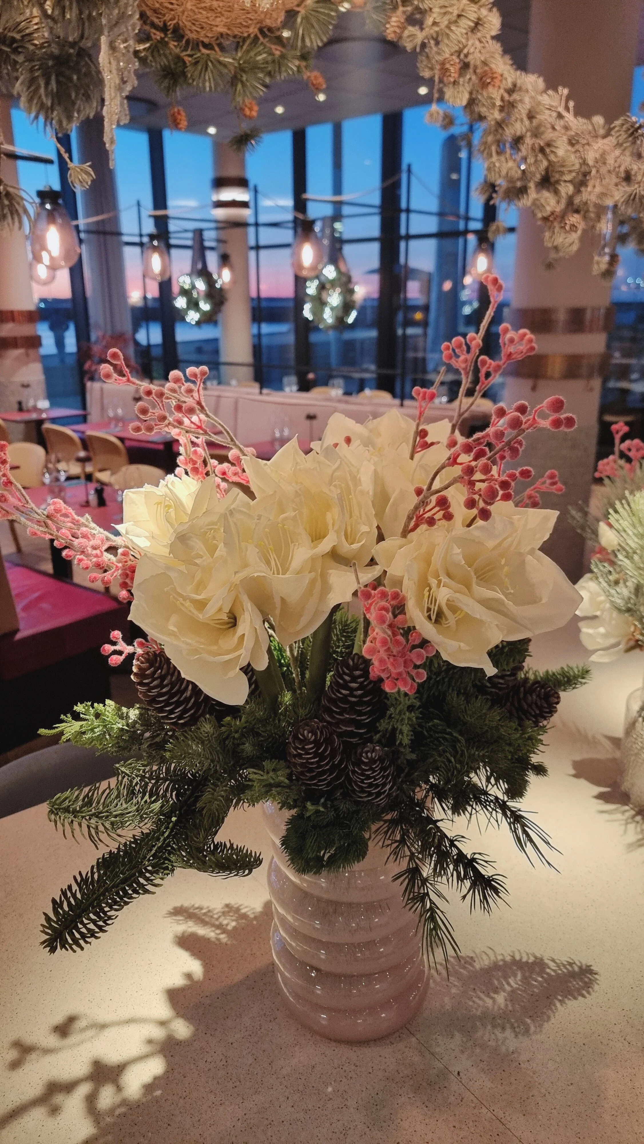 vinterjulblomsterarrangemang