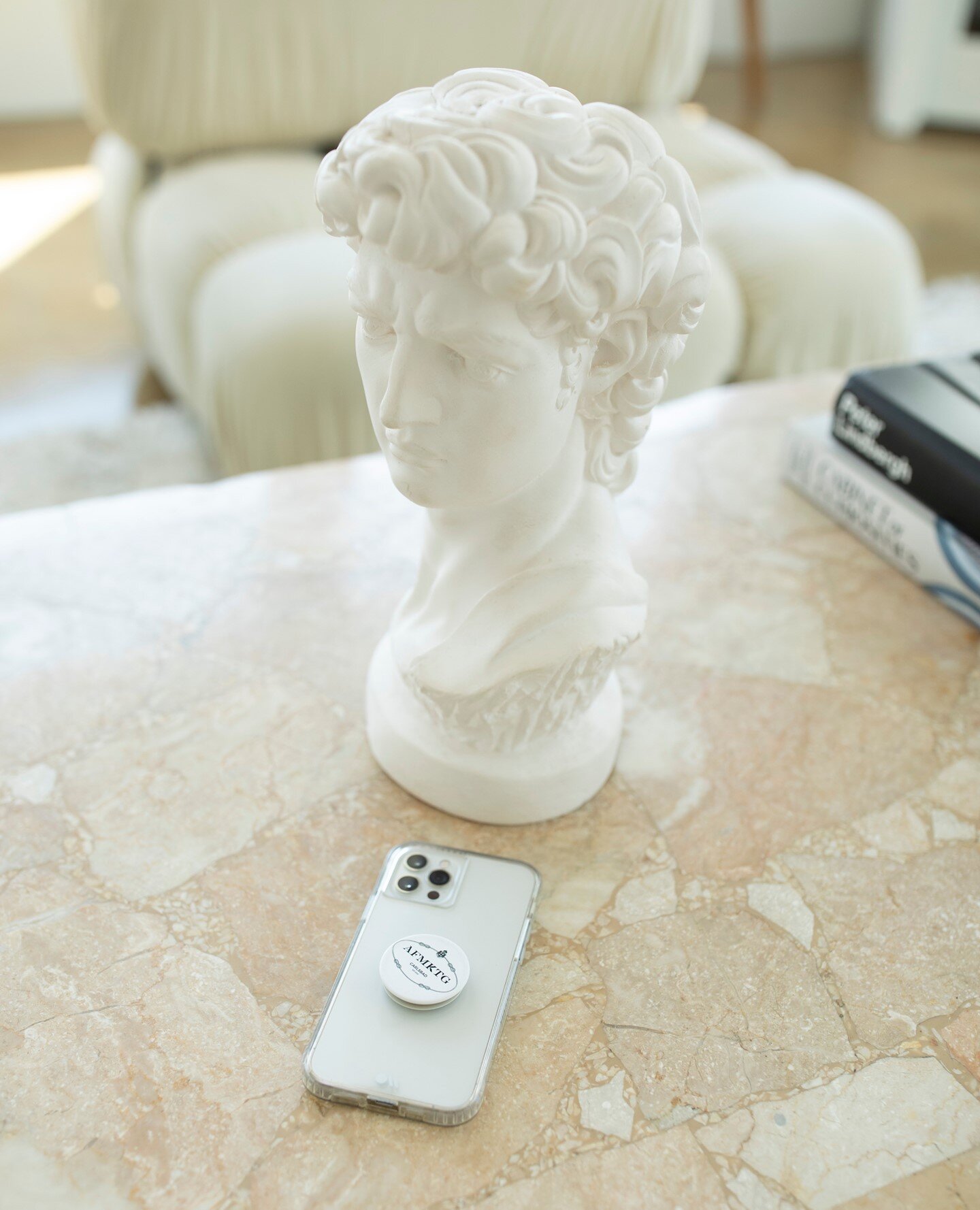 We're audience hacking, don't text. 🤓⁠
⁠
No we're not hacking into your Cloud, we're finding our client's ideal customers by stalking our competitors with more finesse than the CIA. ⁠
⁠
If a person follows your competitor's Instagram, they're obviou