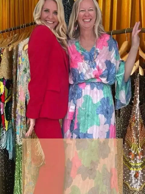 ✨ Party-wear SWAP EVENT ✨ 

Emma from @stylingyouwell and I @katylouisestyling would love you to come to our party-wear swap event next week! ♻️ 

Get ahead for the festive season by swapping your pre-loved partywear without buying new. There&rsquo;s