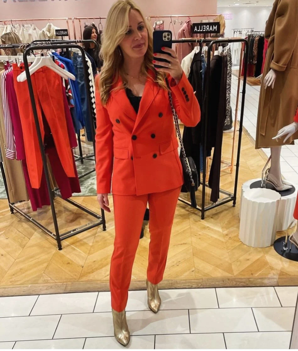 ✨ Hey! It&rsquo;s Friyay!!! 🥳🥳🥳 ✨ 

If I was going out tonight, I&rsquo;d definitely be considering wearing this red number 😉 Instead a takeaway is more likely as I am feeling EXHAUSTED! How about you? What are your plans? ❤️❤️❤️ Happy Friday!