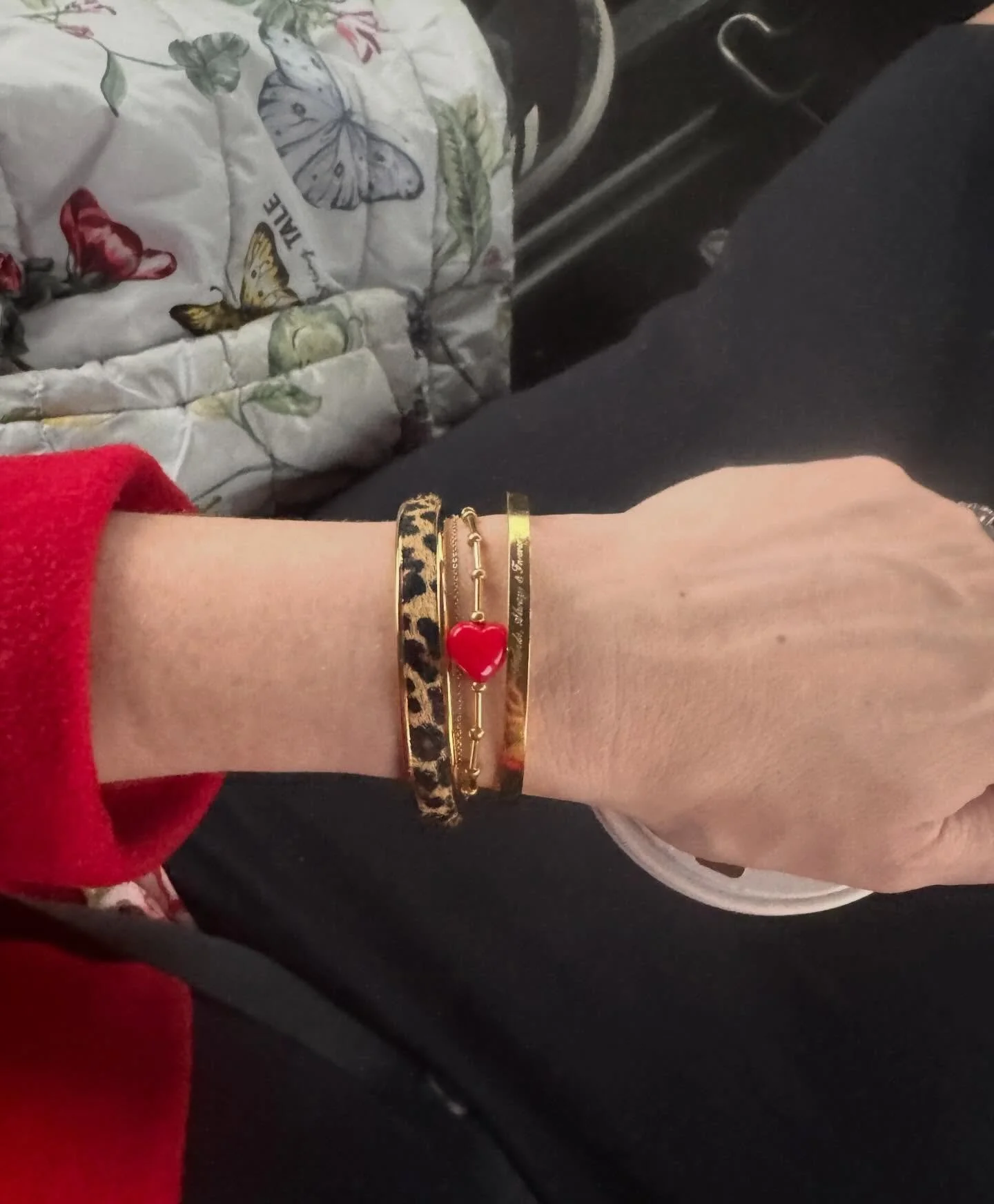 ✨ When nothing fits&hellip; ✨ 

&hellip;get some new arm candy 😉 🍭 Accessories are such an easy way to elevate your outfit and add some personality. I&rsquo;m totally in love with my new bangle and bracelet from @catherinedecrevecoeur What do you t