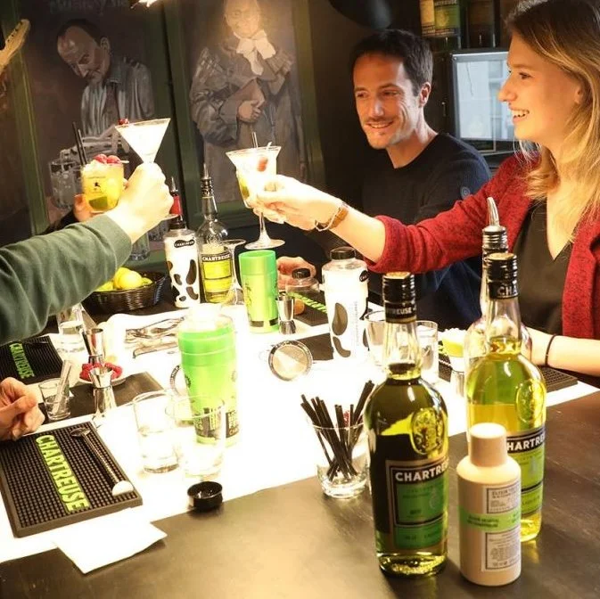 classe-cocktails-caves-chartreuse-bd-1200x675.jpg