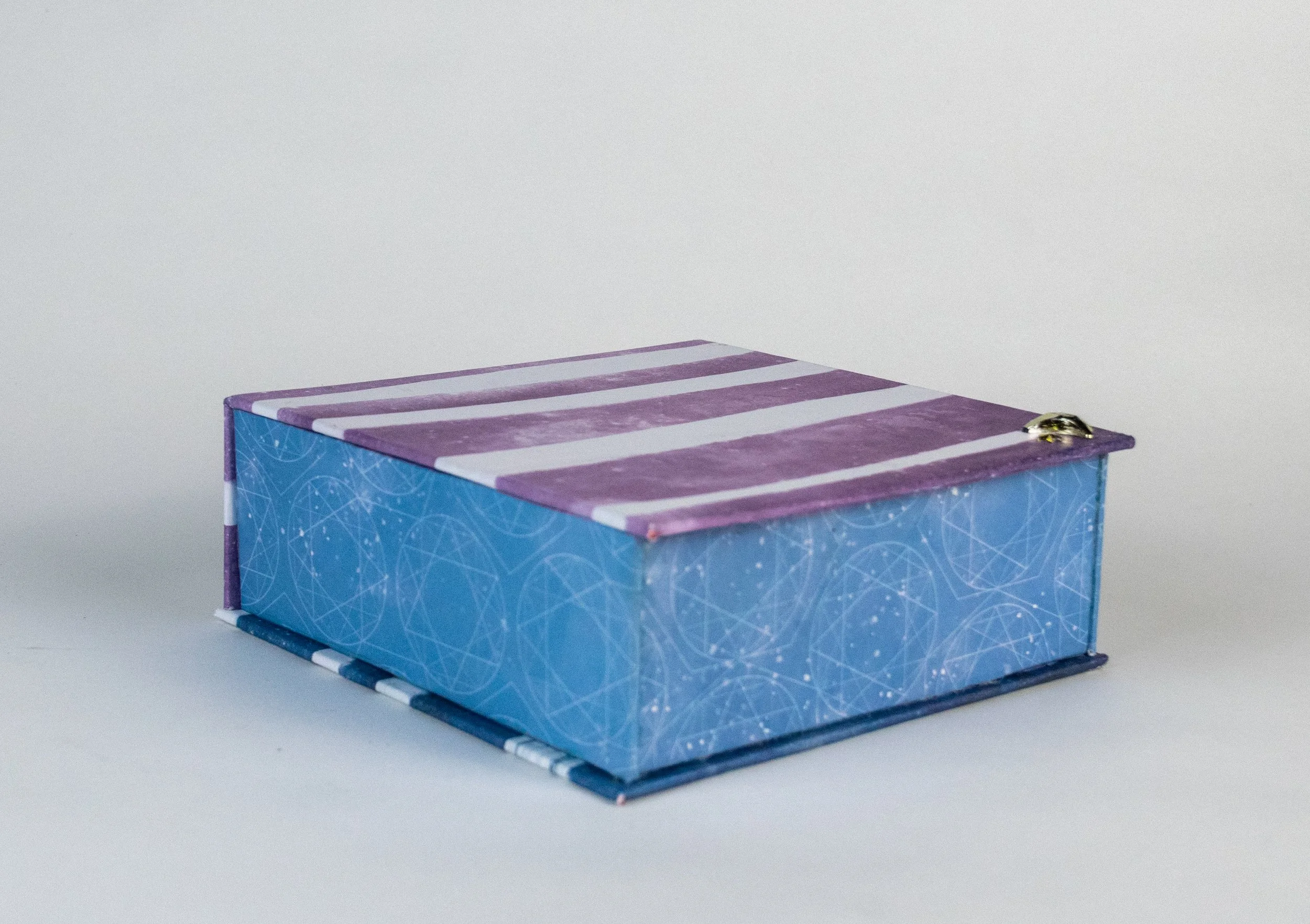 clamshell moon closed.jpg