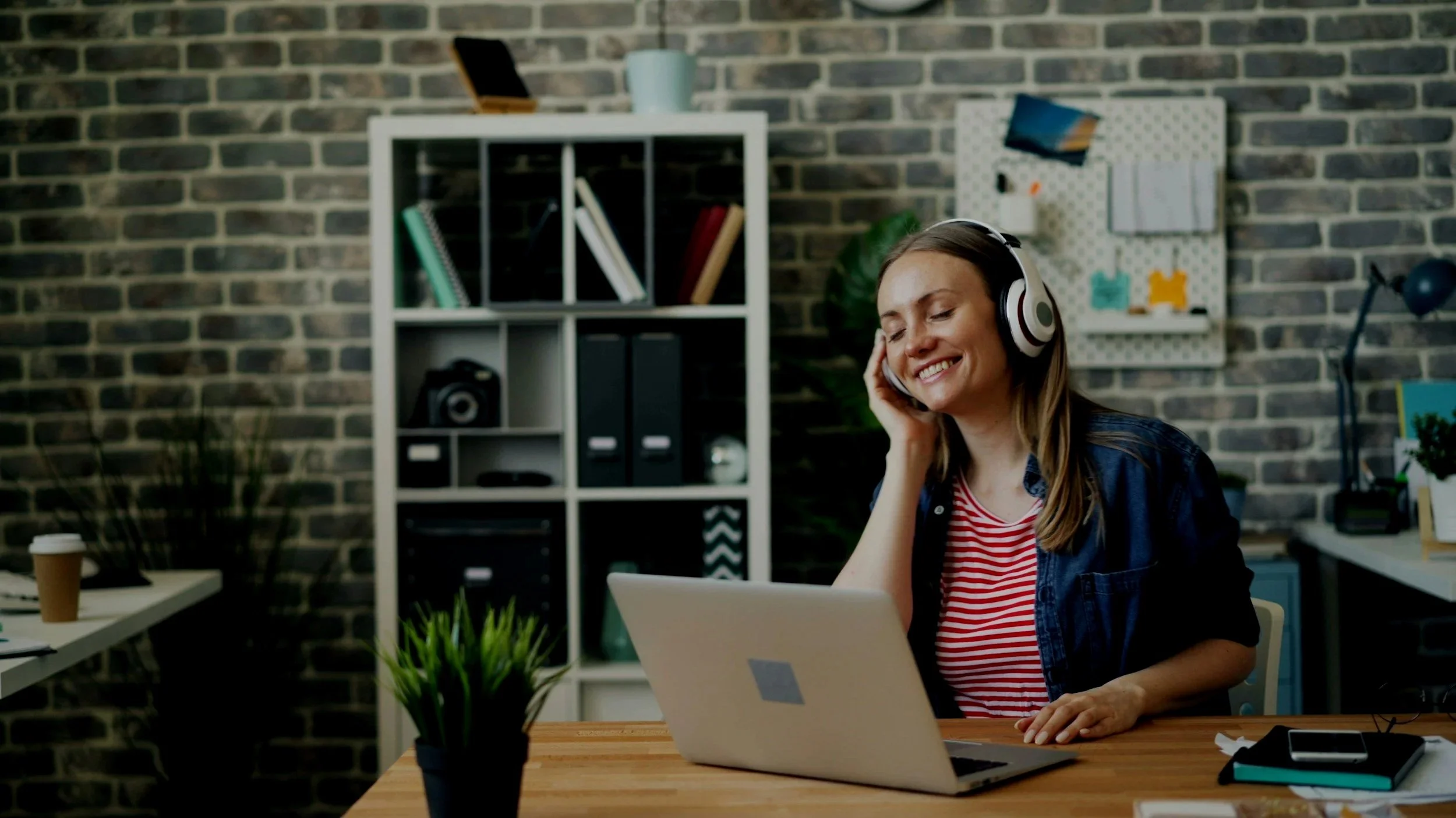 Predictive Processing Flash Therapy