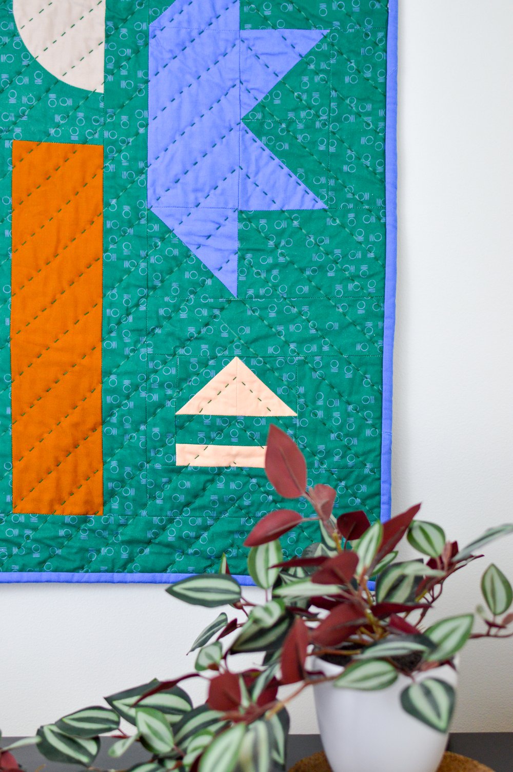 Breaking News: Mini Quilts Are Redefining Quilting - Wax &amp; Wane Studio