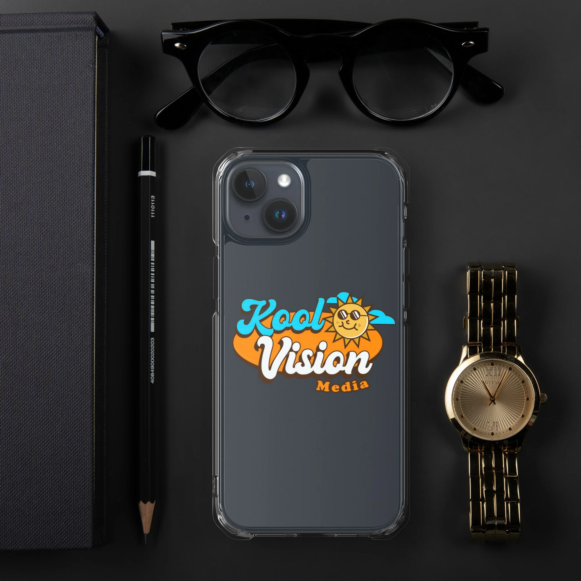 clear-case-for-iphone-iphone-15-plus-lifestyle-1-67cd61c91d83a.jpg