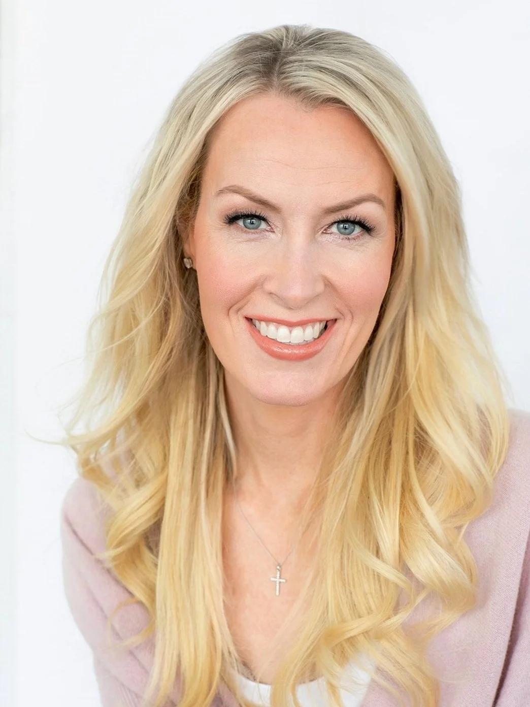 Kimberly Headshot.jpg