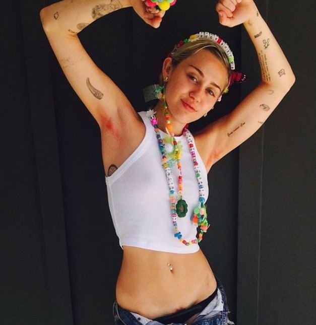 Miley Cyrus (Instagram)