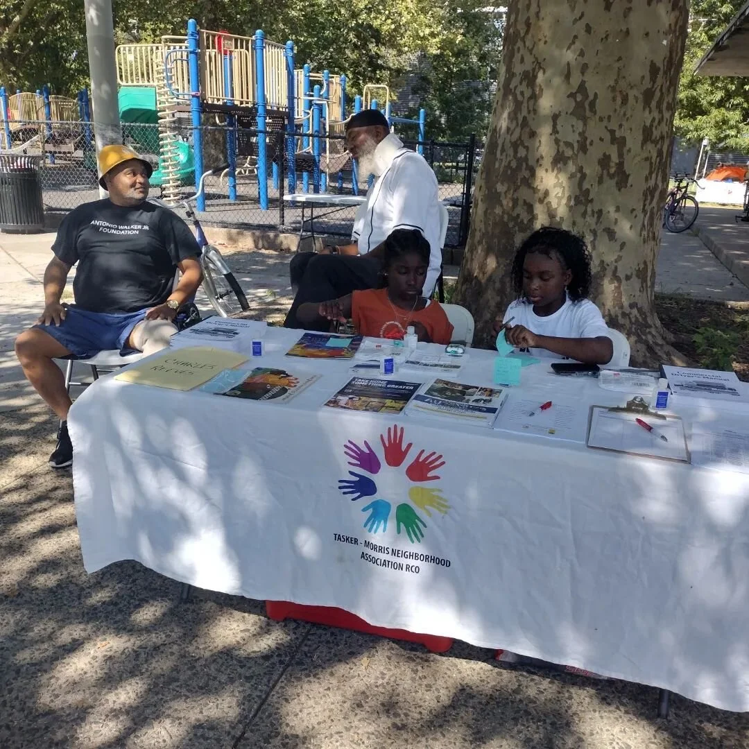 Job fair, school supplies.food fun and teamwork.. thanks to all the organizations who came out..#godfristalways ..#ifweshowthemdifferent ..#theywillwantdifferent