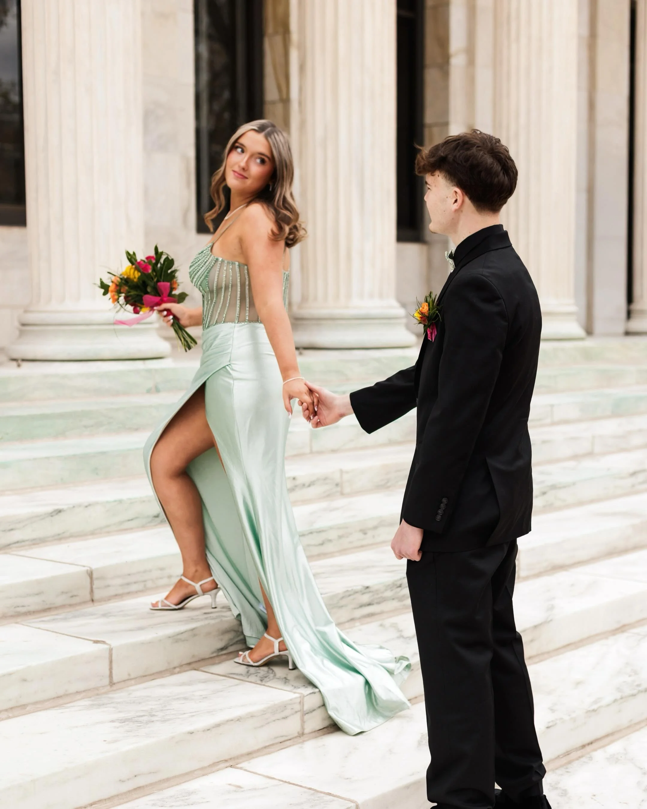 Sharing a personal post today&hellip;Junior prom for my daughter, Sophia 🤍 

Her face used to be plastered all over this page when she was little! She grew up on me and didn&rsquo;t want to be mama&rsquo;s model anymore 😆 Now she is about to be a s