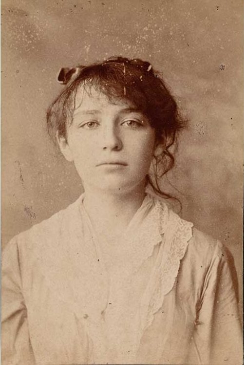 CAMILLE CLAUDEL WAS A SCULPTOR.