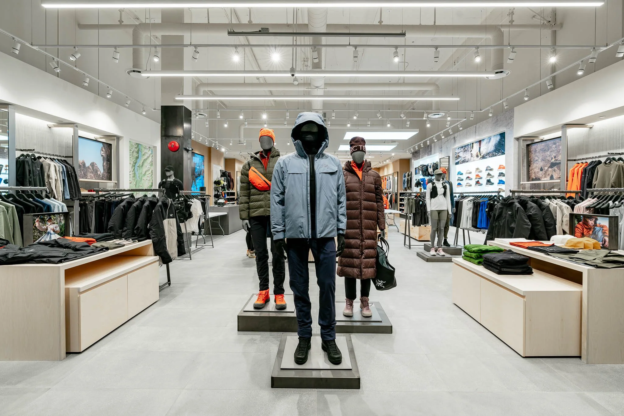 grand-opening-arcteryx-coquitlam-photography.jpg