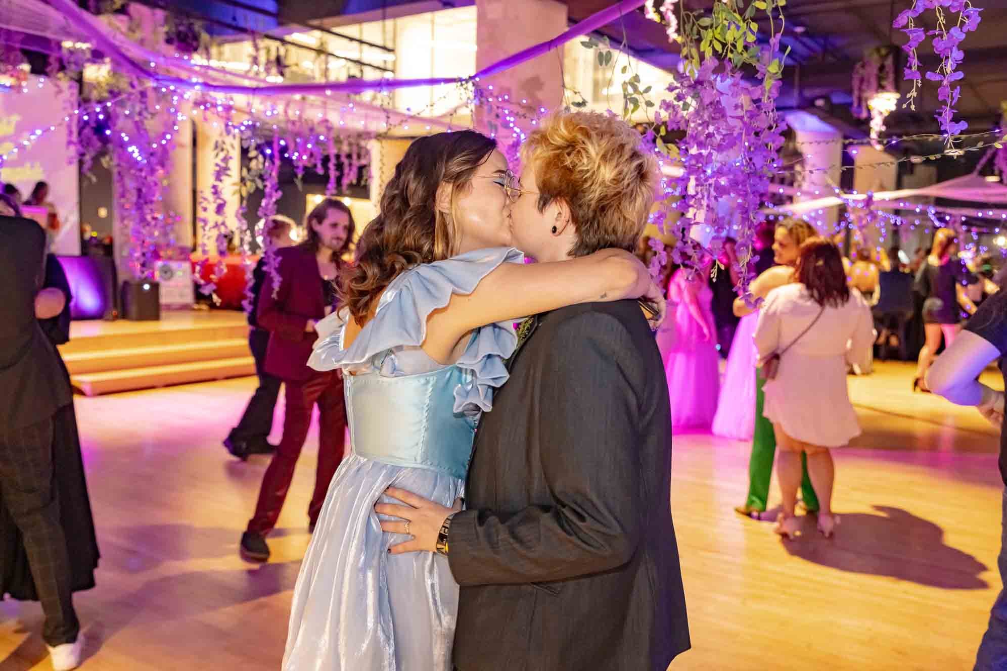250628_queer-prom_098.jpg