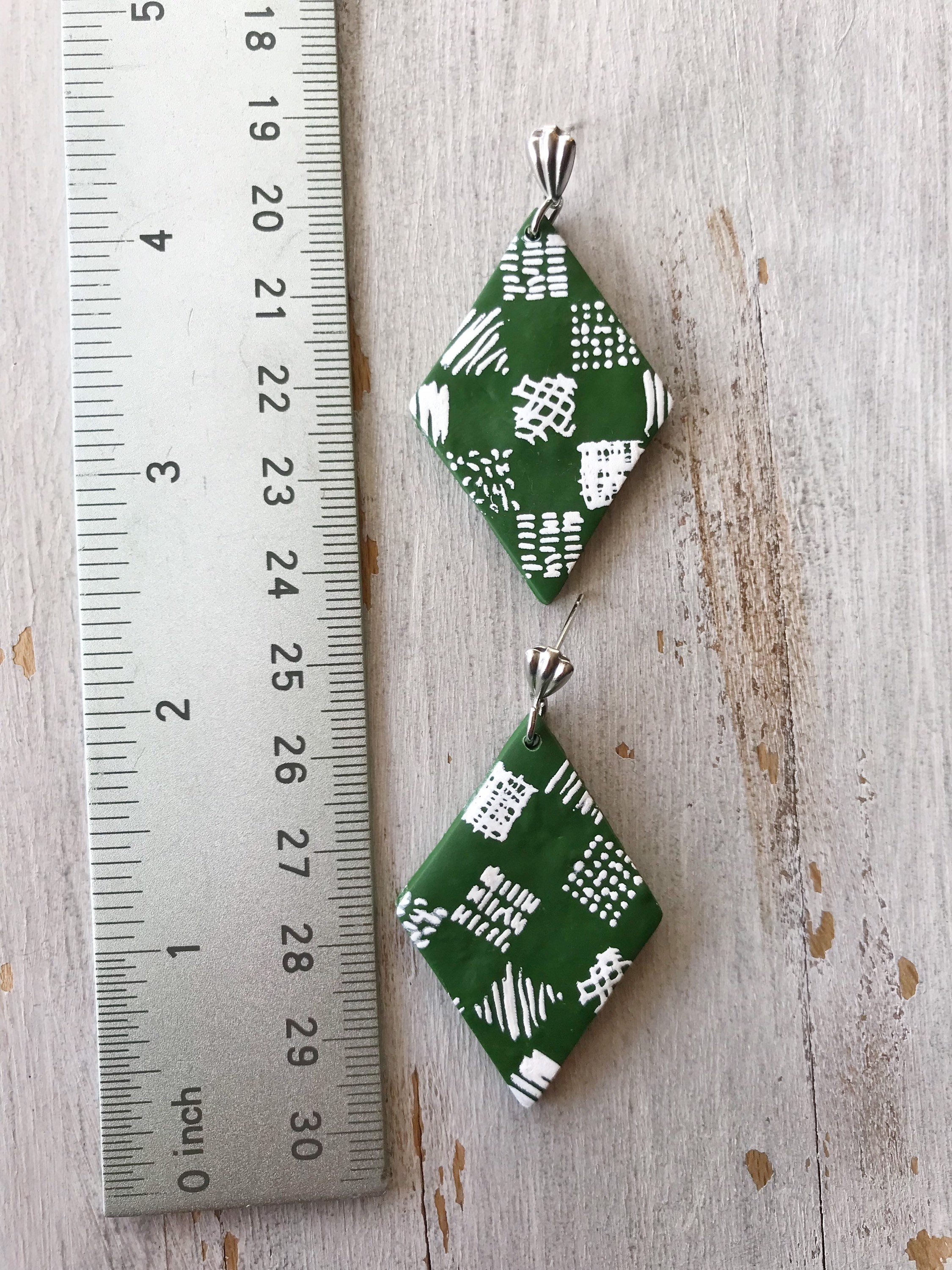 https://i.etsystatic.com/23351373/r/il/d8806d/3687769036/il_fullxfull.3687769036_iswi.jpg