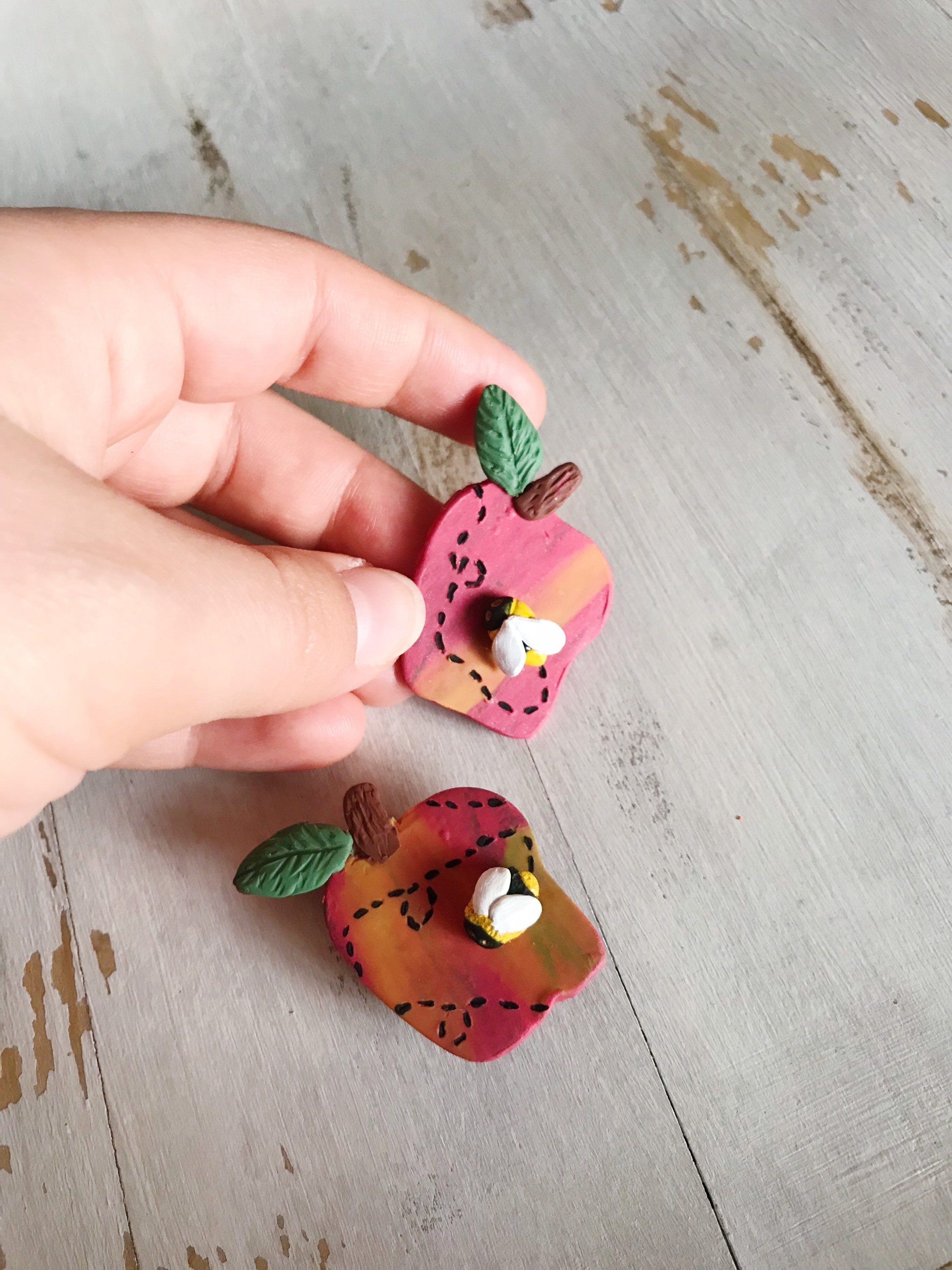 https://i.etsystatic.com/23351373/r/il/cbff2f/3451528667/il_fullxfull.3451528667_cxvp.jpg