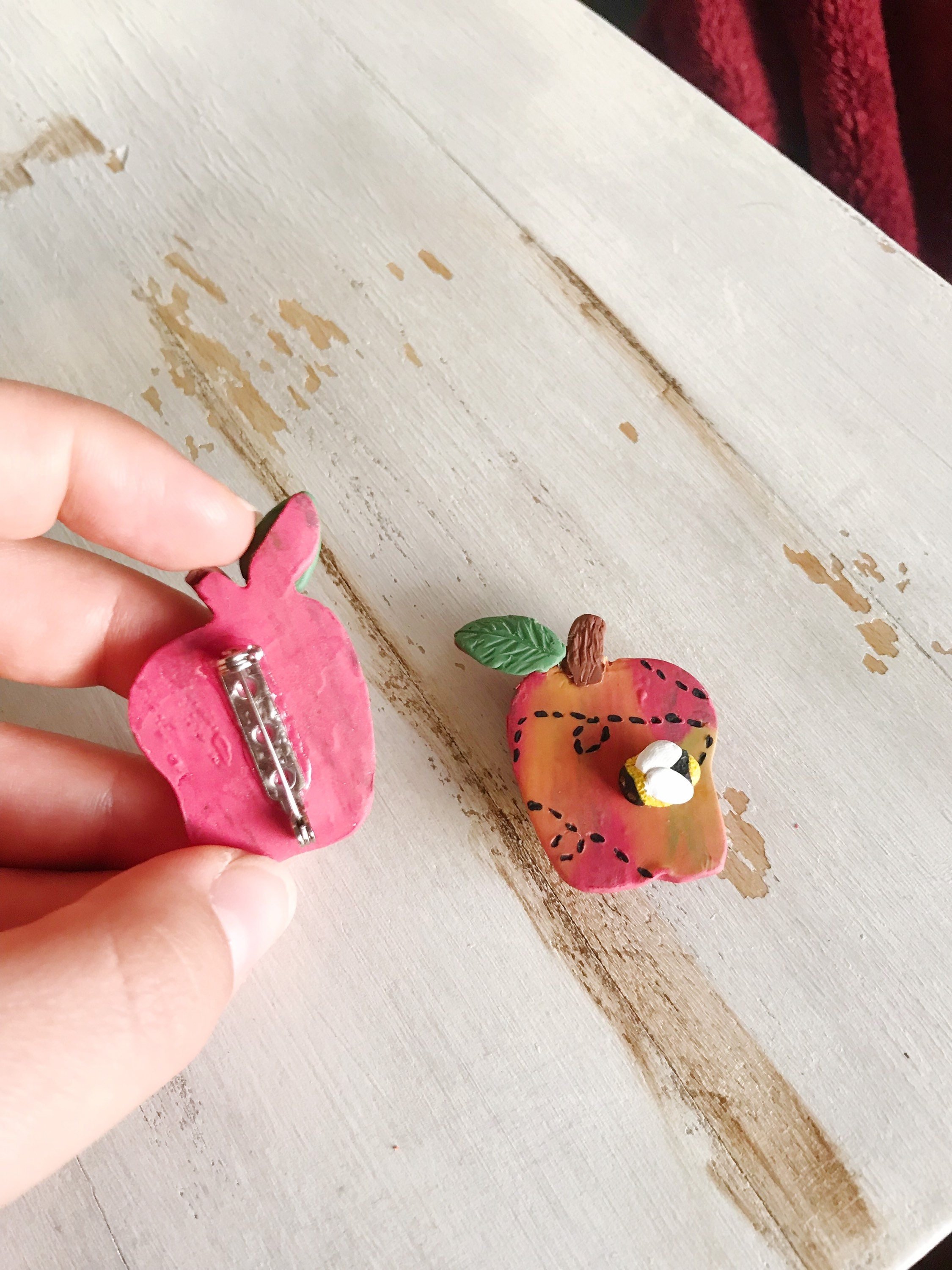 https://i.etsystatic.com/23351373/r/il/ae8cda/3451510467/il_fullxfull.3451510467_ph18.jpg