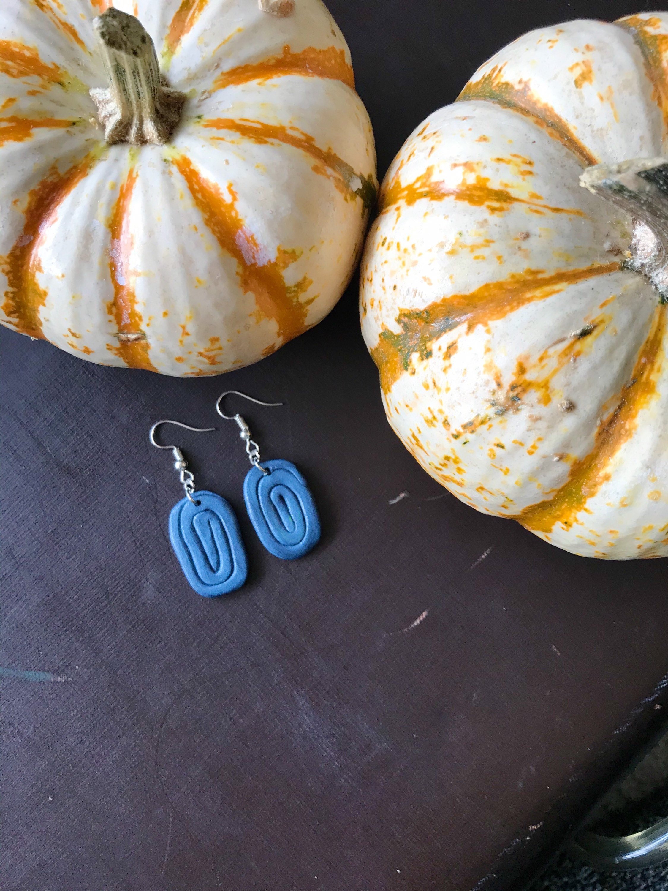 https://i.etsystatic.com/23351373/r/il/5ee967/2711887481/il_fullxfull.2711887481_8ct1.jpg