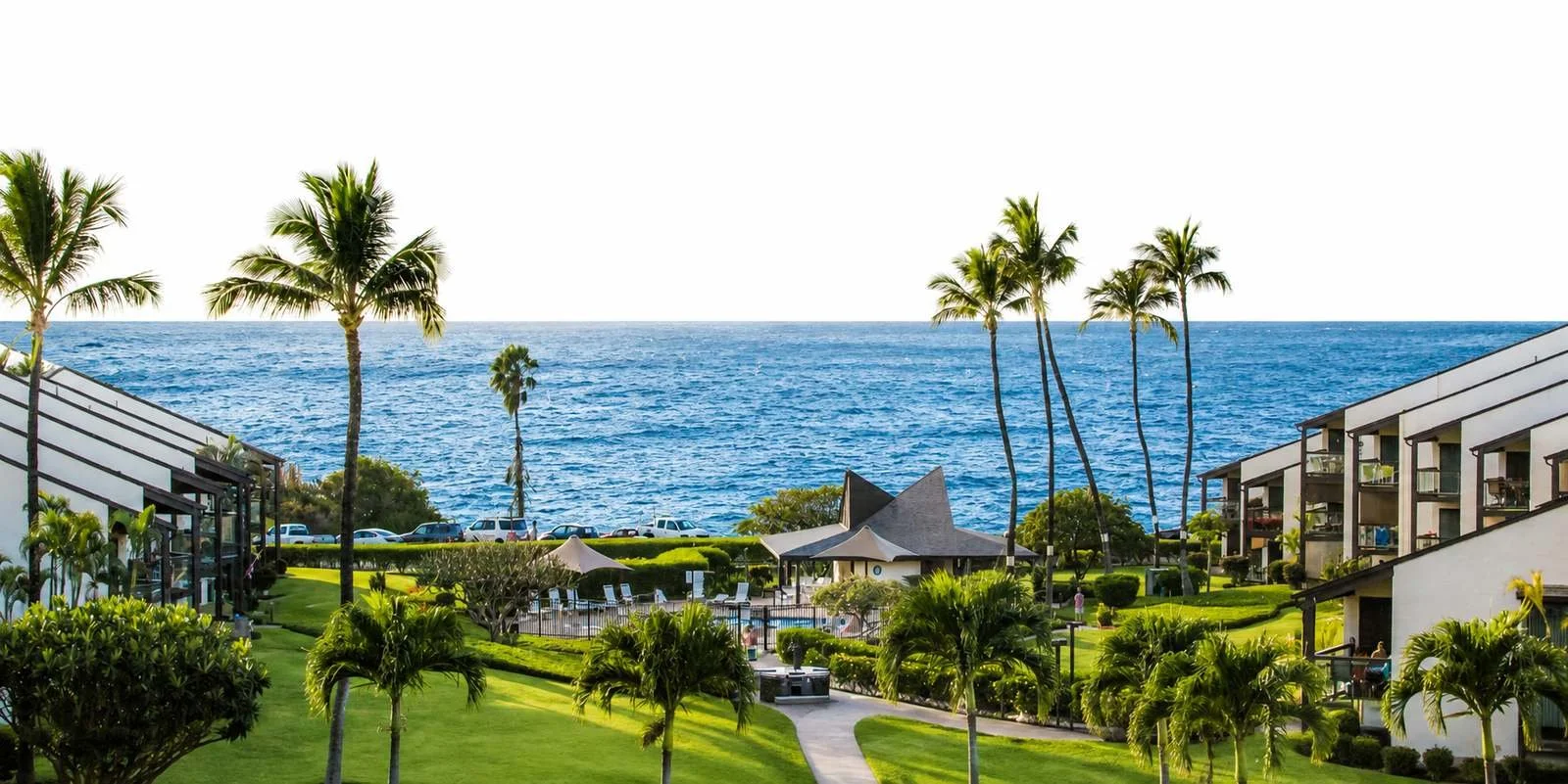 Hale Kamaole ocean view across the street from beach
