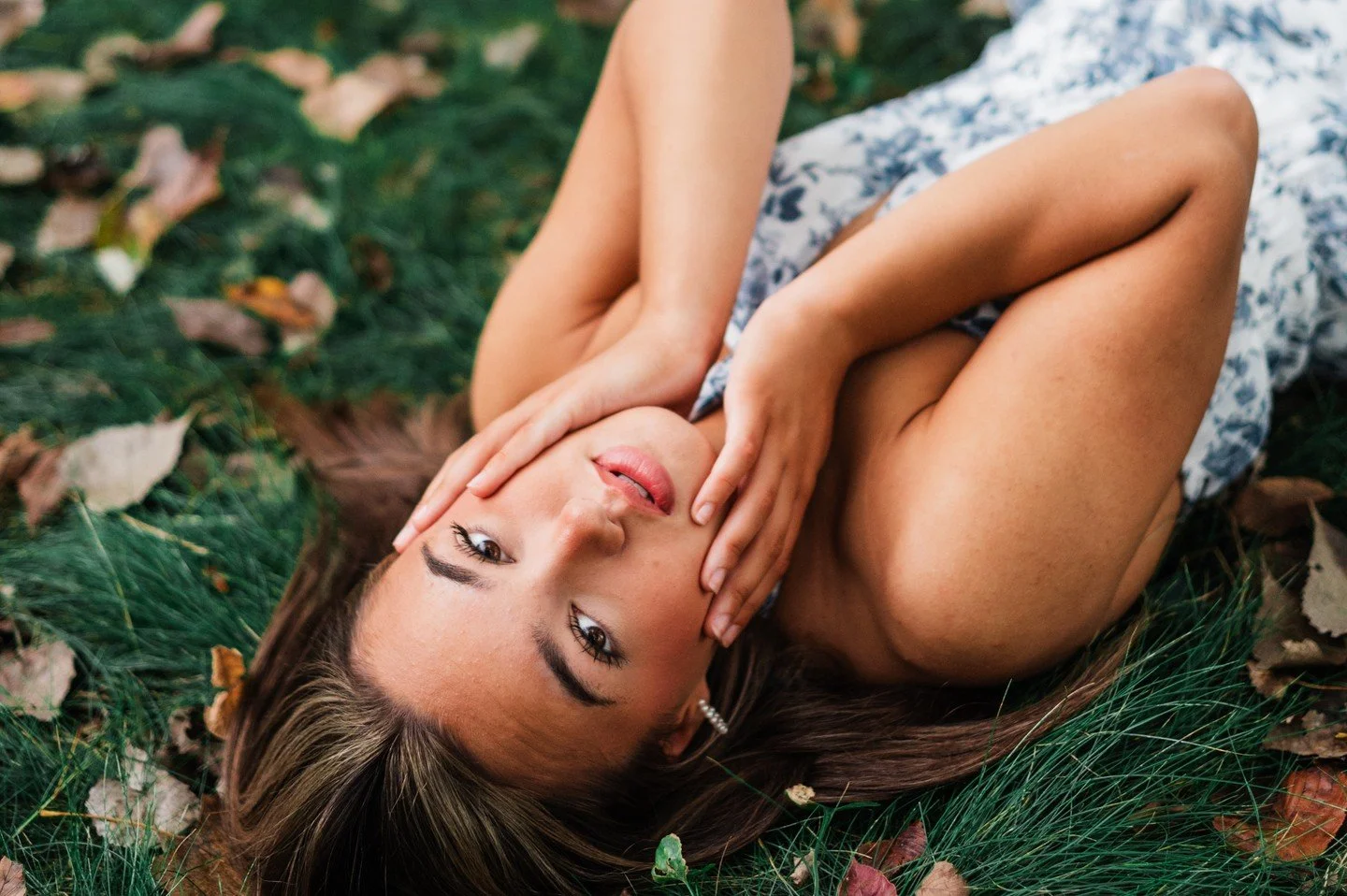 Senior year goes fast. Like, wildly fast.

One minute you're registering for classes and the next you're looking at graduation invitations wondering where the last four years went.

Senior portraits are one of my favorite sessions to shoot &mdash; no