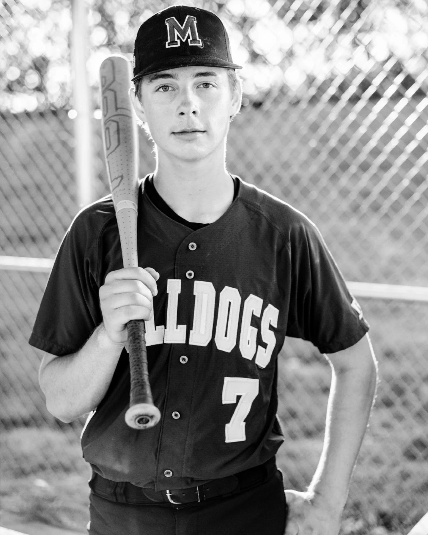 I recently got to take some baseball photos of my own Sully boy (how is he this giant man-child now?!), along with a few of his teammates. It's been so fun to watch them play this season, and we got some great images of each of them.

Got a sports pl