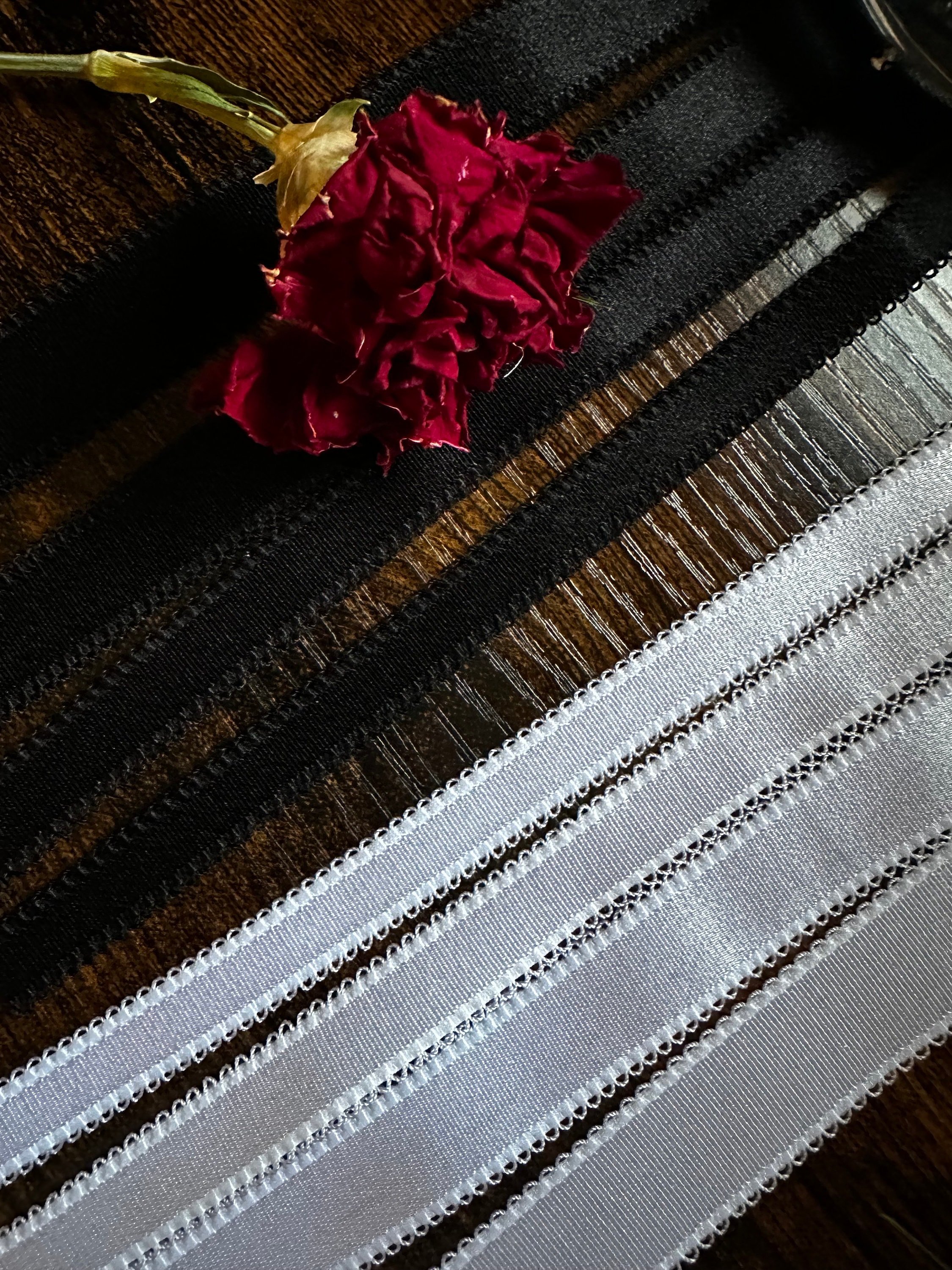 https://i.etsystatic.com/22892251/r/il/311dea/6018006600/il_fullxfull.6018006600_r81f.jpg
