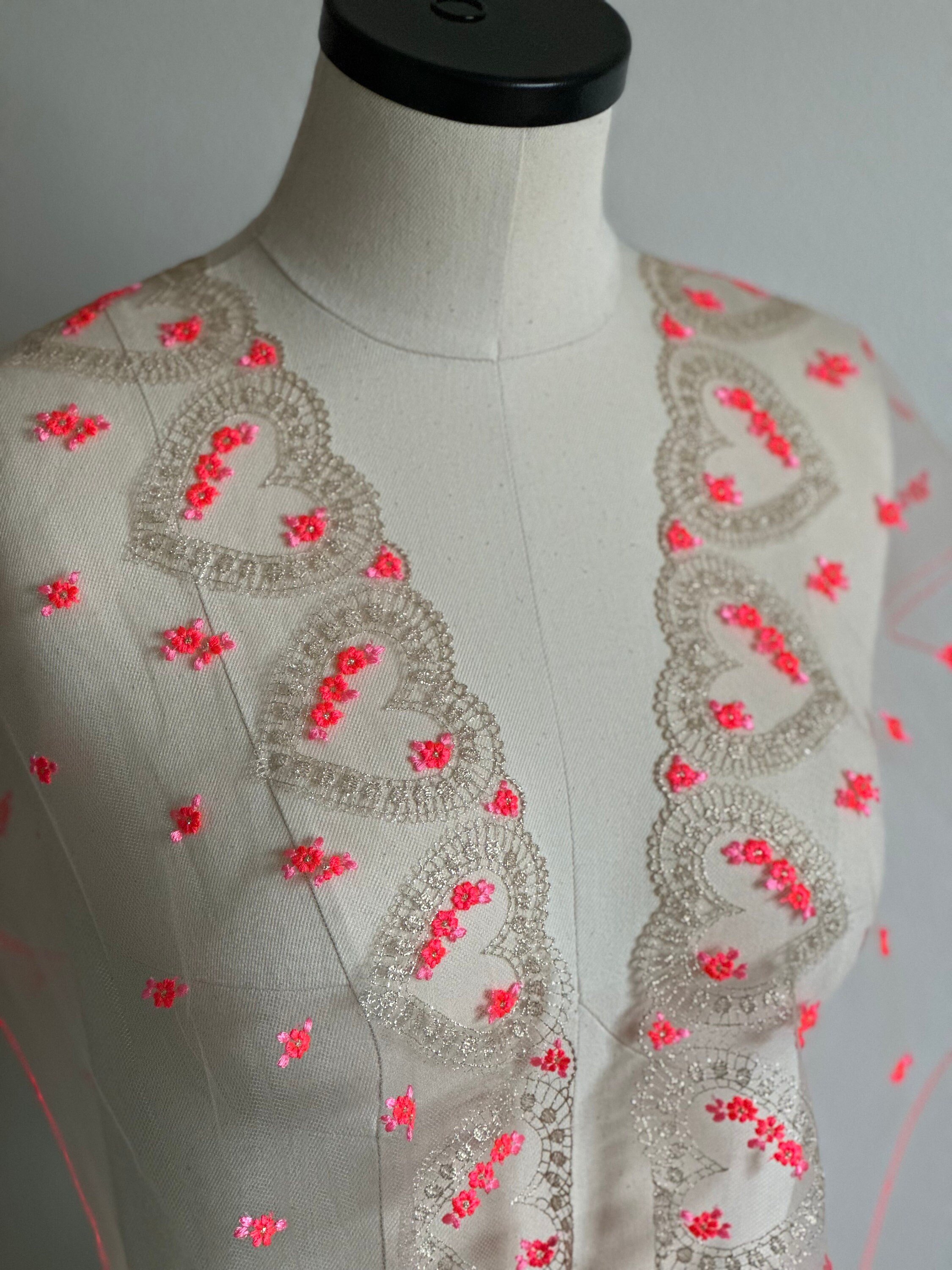 https://i.etsystatic.com/22892251/r/il/017d0a/5875866424/il_fullxfull.5875866424_jr6f.jpg