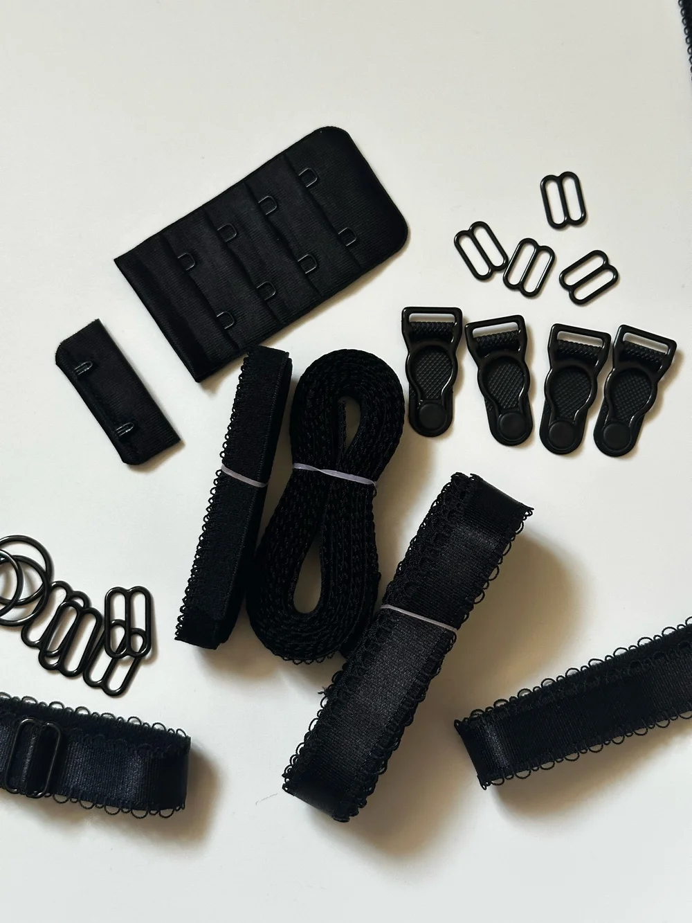 Orlaya Garter Belt Findings Kit (Dyeable + Noir) — Stephie's Lingerie