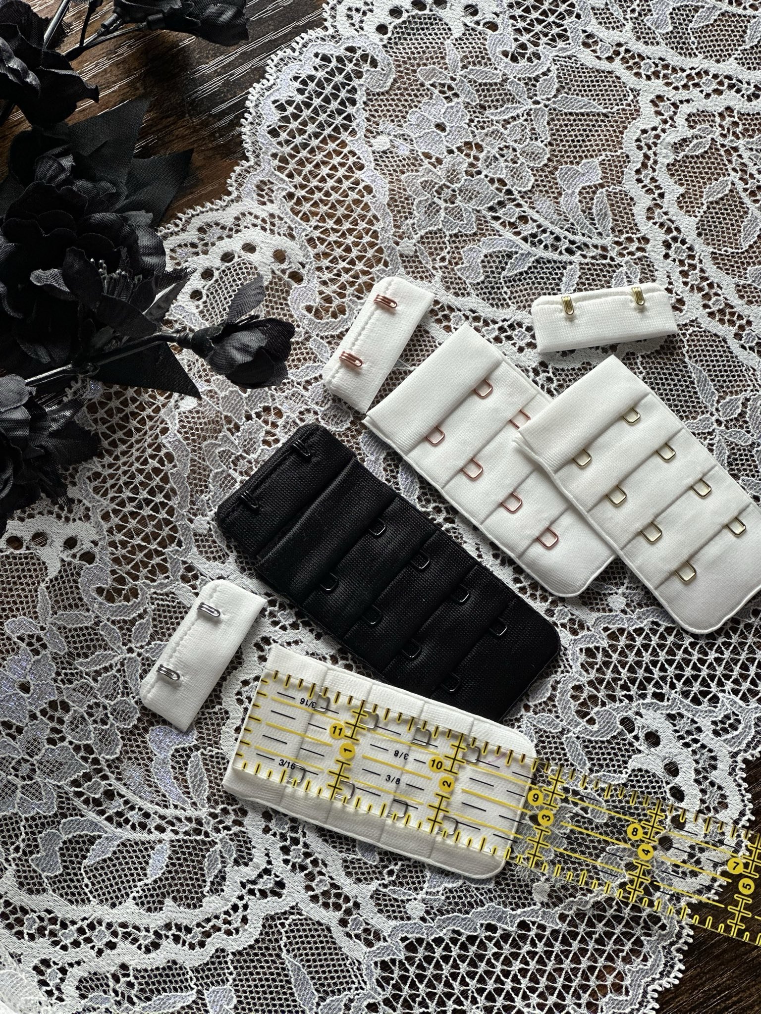 e5183a7136f208adbb21c07c491ee002e8f57fa4a18d64f3670c36f27b0d90f2.jpg