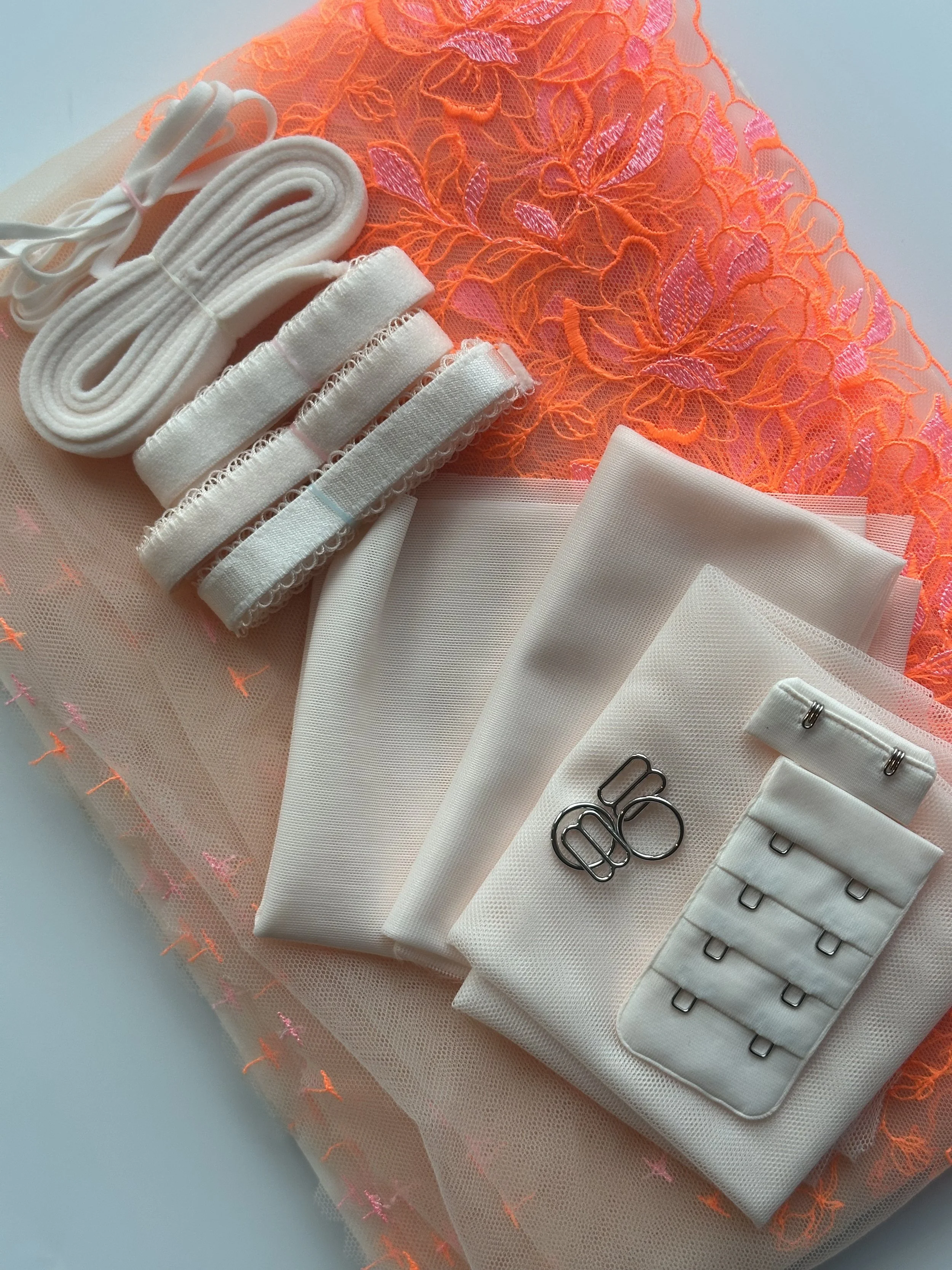 Required Base Materials For Bra-making