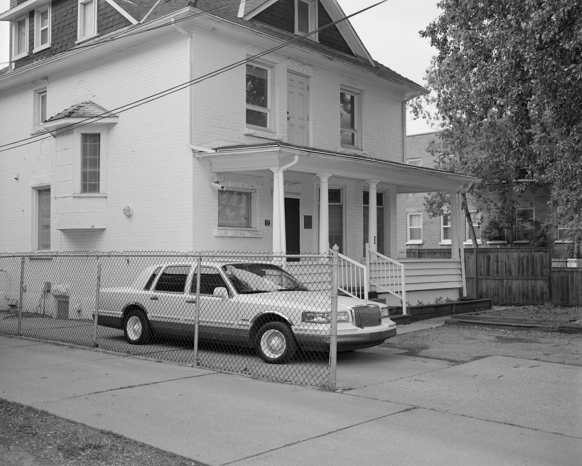 car01small.jpg