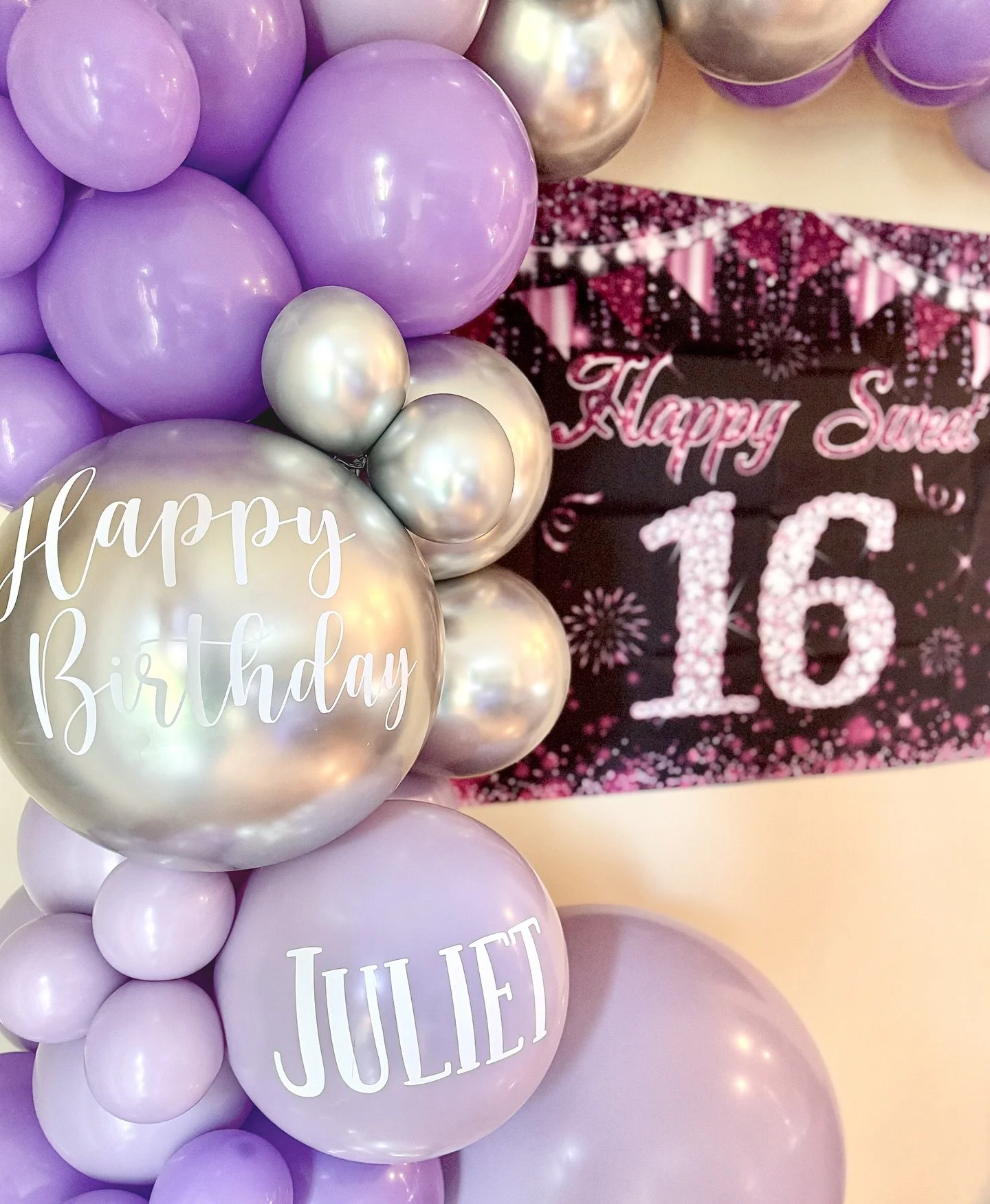 I was tickled with delight to add some decor to my neighbors sweet 16 celebration! Happy Birthday Juliet!! This post got a bit long but stick with me π€£π€£
Friends, there is no beating around the bush that the economy is rough right now. I feel like
