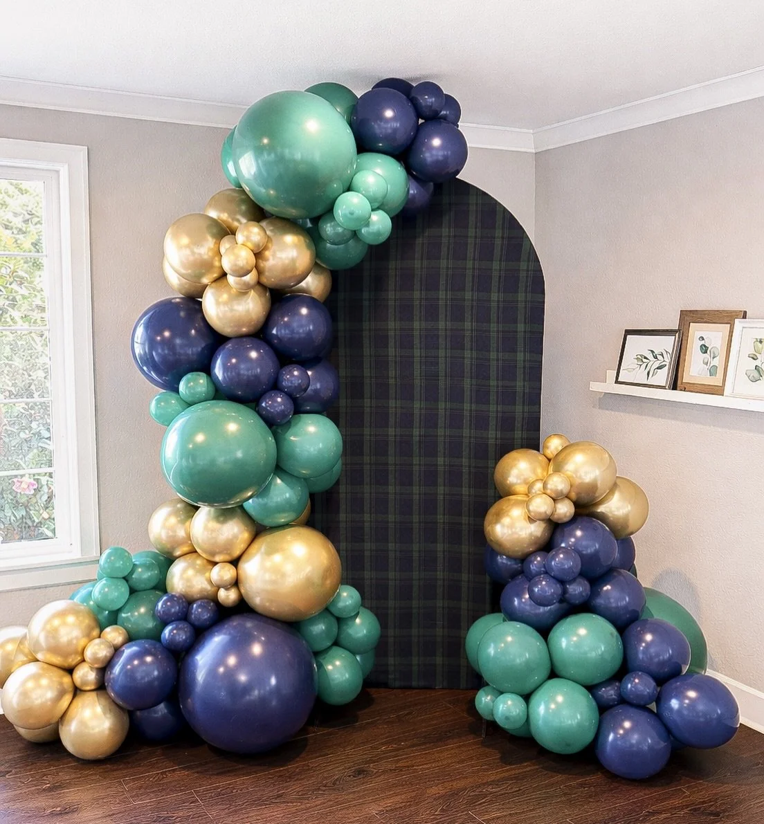 Ralph Lauren baby shower goals! I was so in love with the theme and the adorable bears hidden around the house for guests to find! Thanks @chelleybell72 for including me in the fun. A highlight of the day was meeting a mini fashionista who was so exc