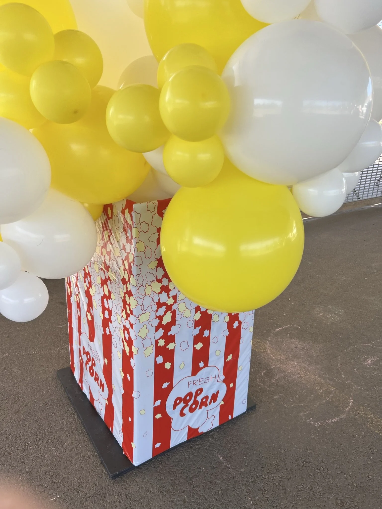 custom-popcorn-balloon-arch-event-decor-puyallup-movie-night.JPEG