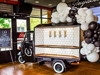 custom-balloon-arch-designs-puyallup-wa-grand-opening.jpg